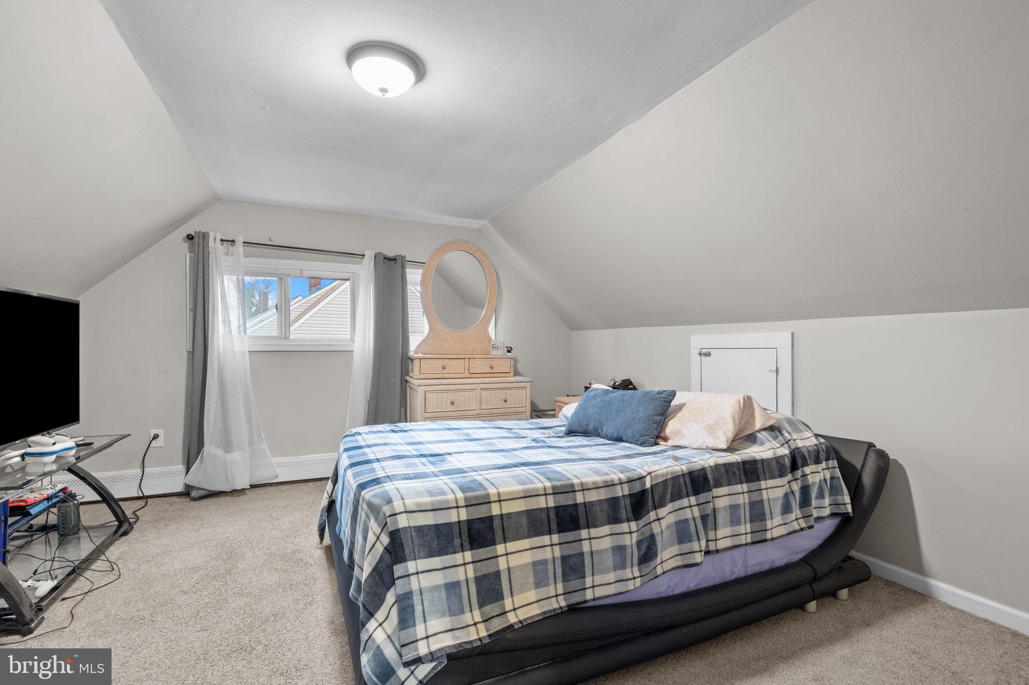 RED CEDAR HILL - Residential