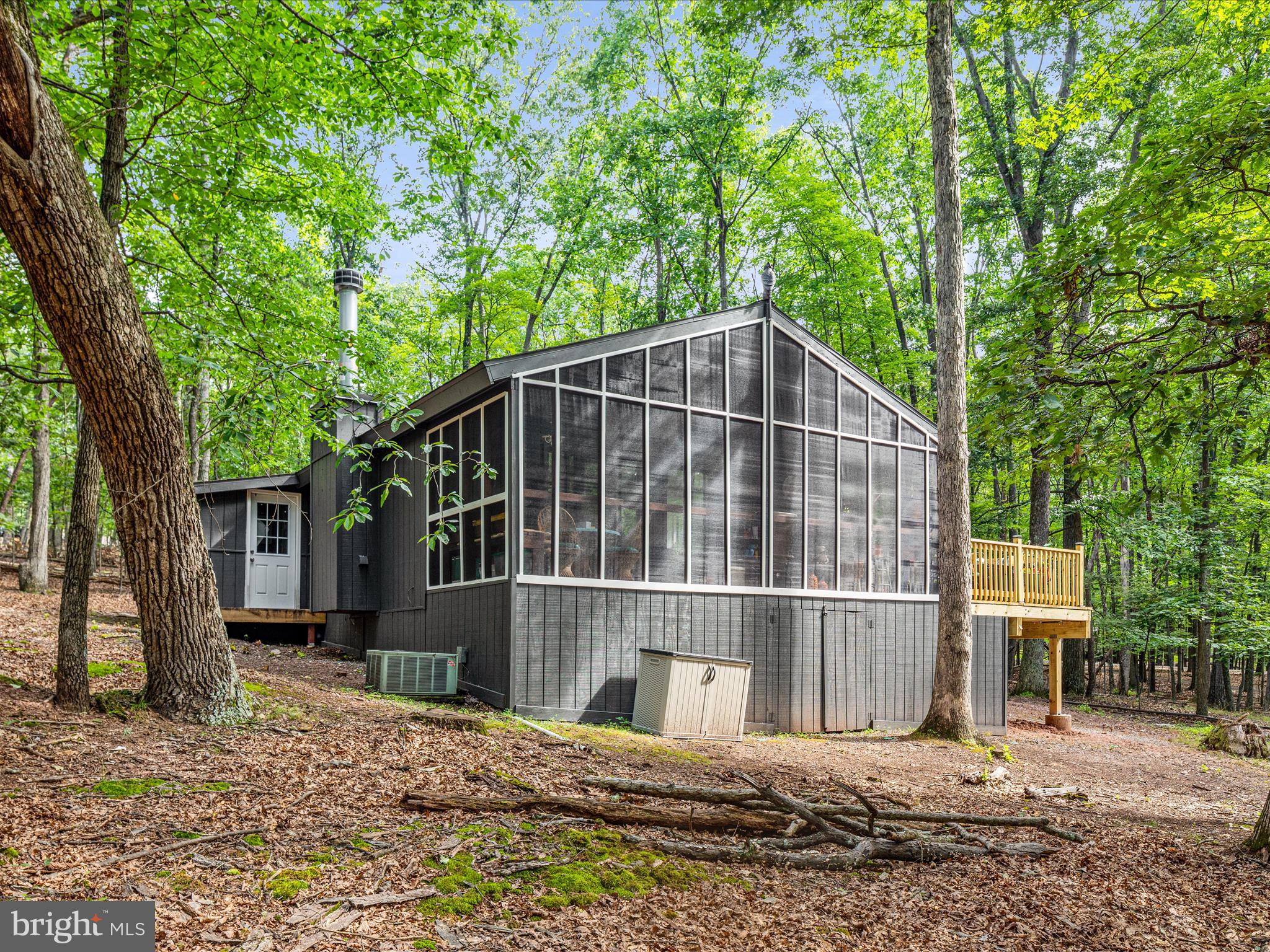 THE WOODS RESORT - Residential