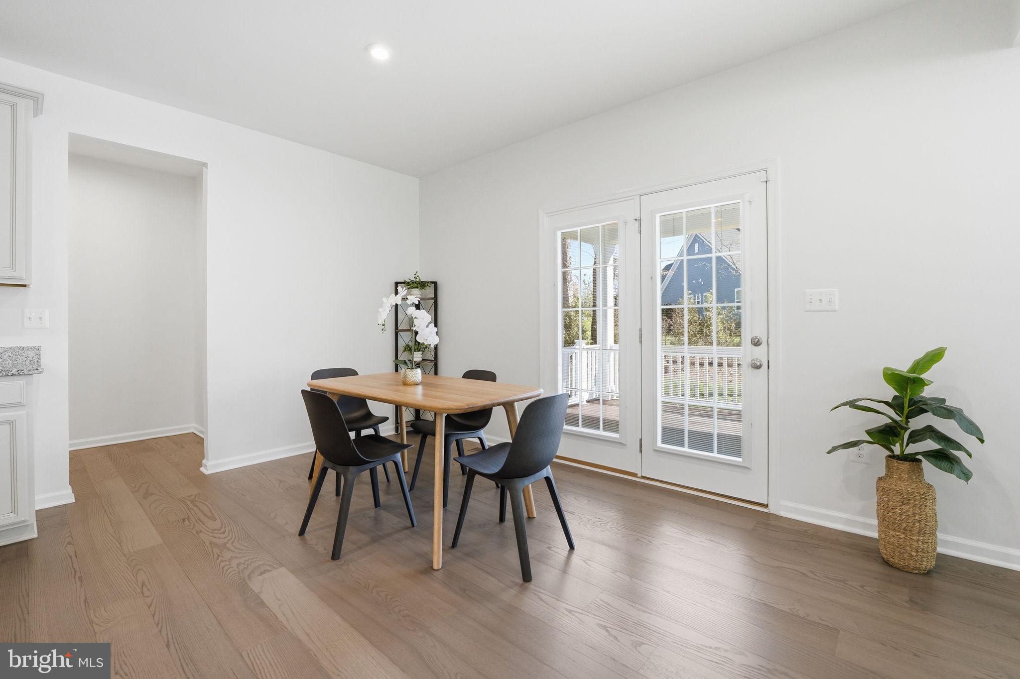 FAWN LAKE - Residential