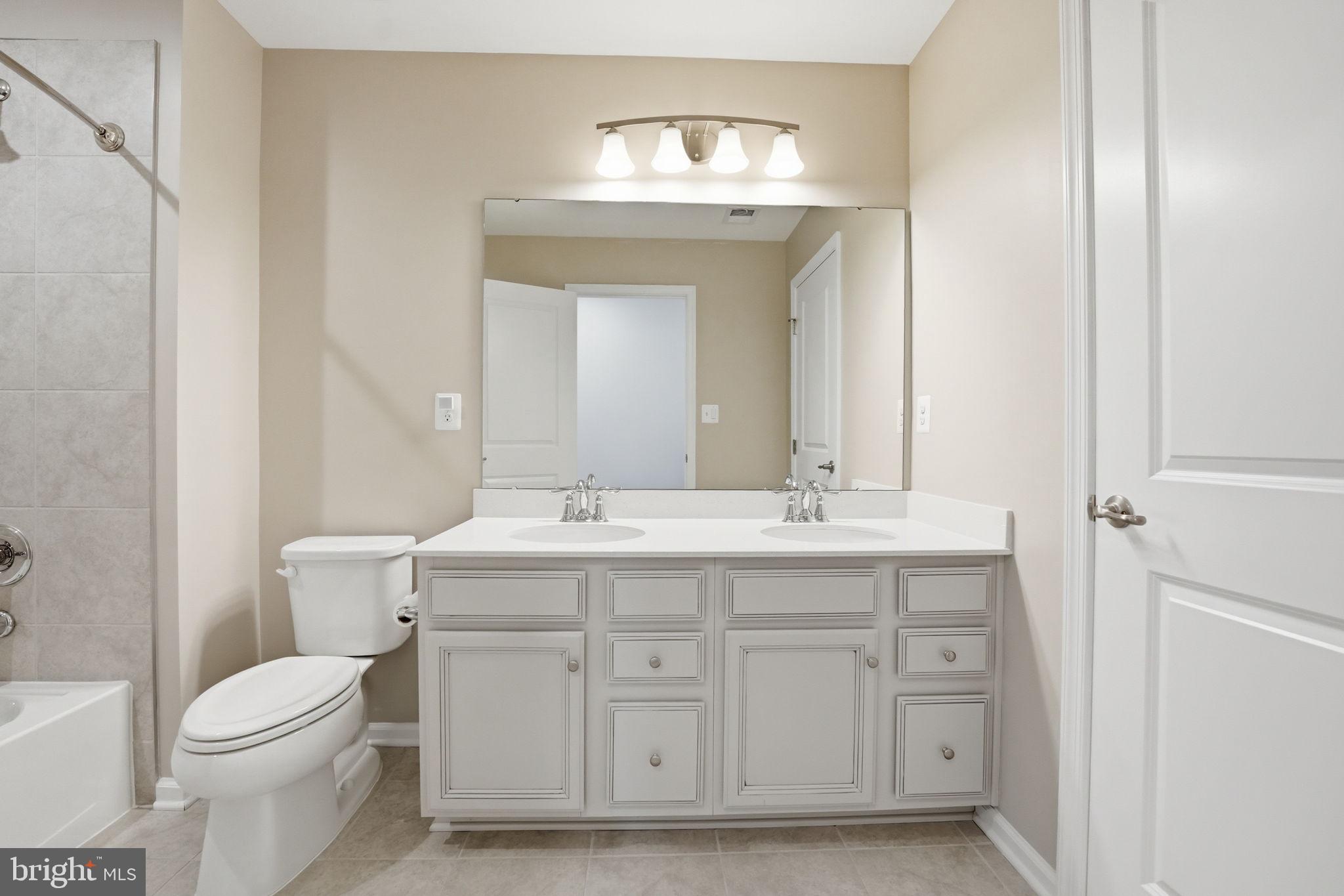 FAWN LAKE - Residential