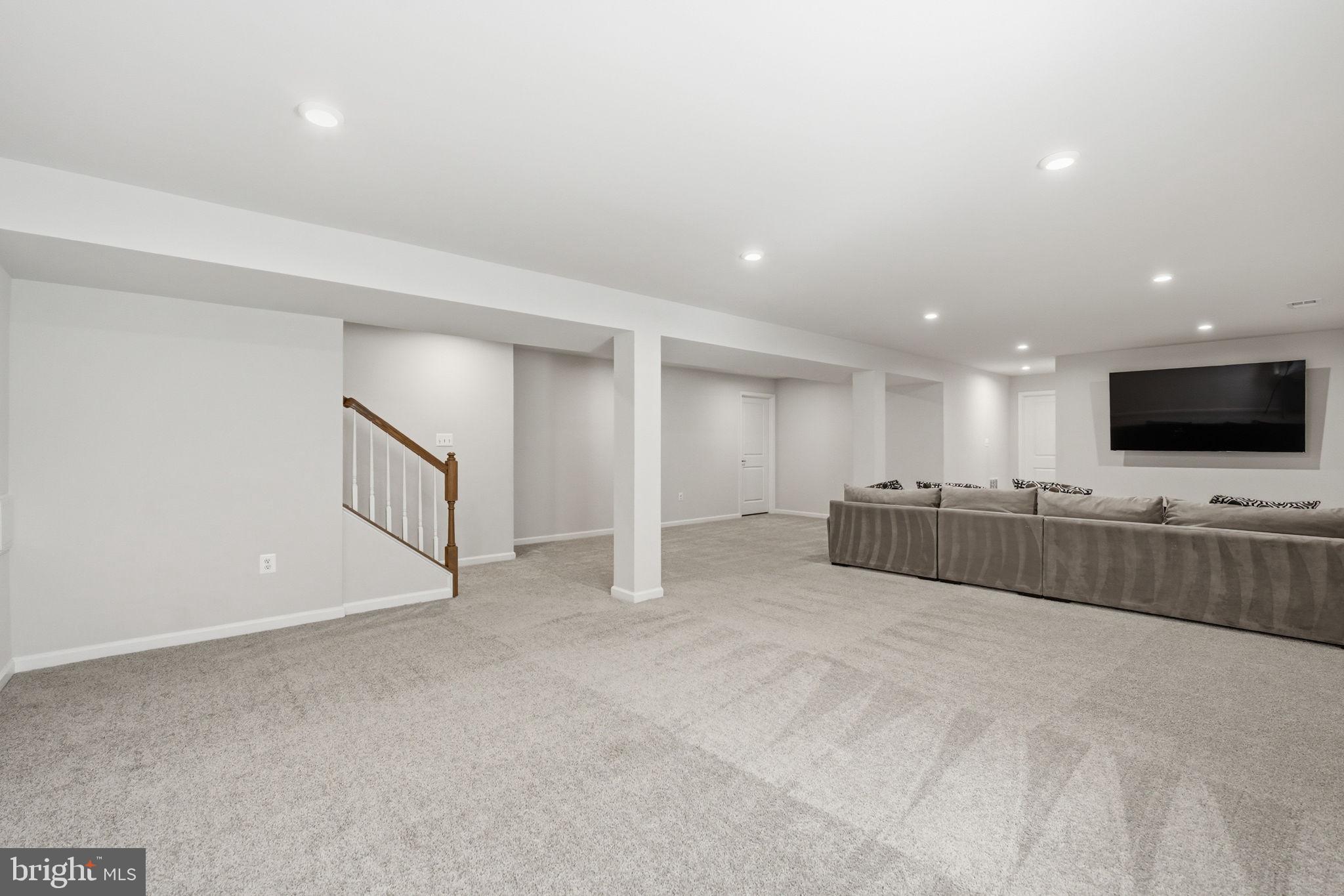 FAWN LAKE - Residential