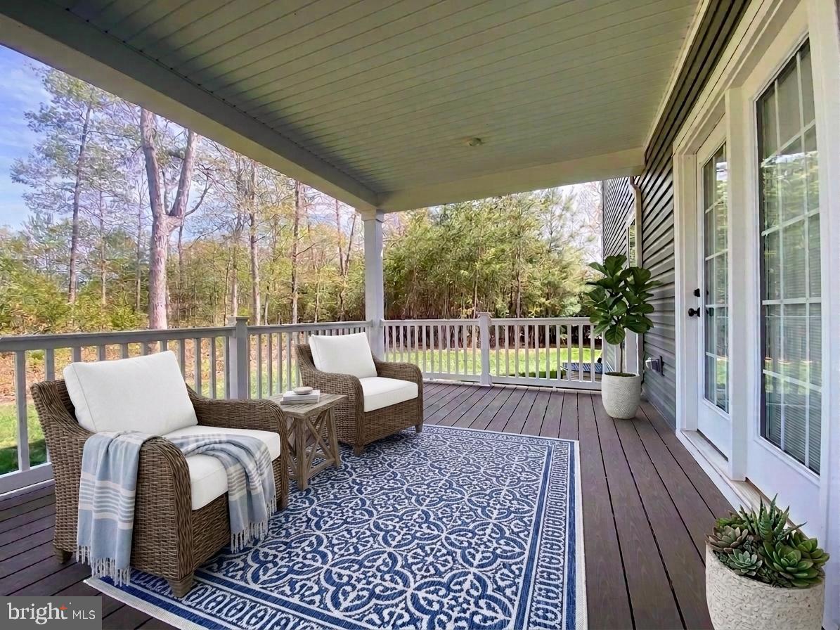 FAWN LAKE - Residential