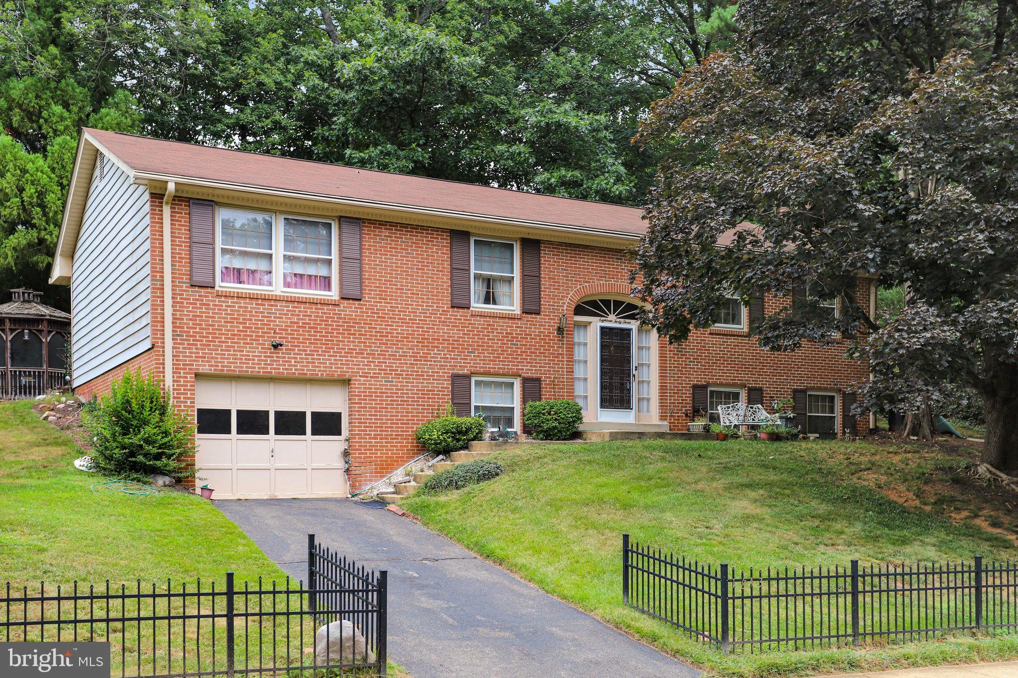 1843 Foxstone Drive, Vienna, VA, 22182