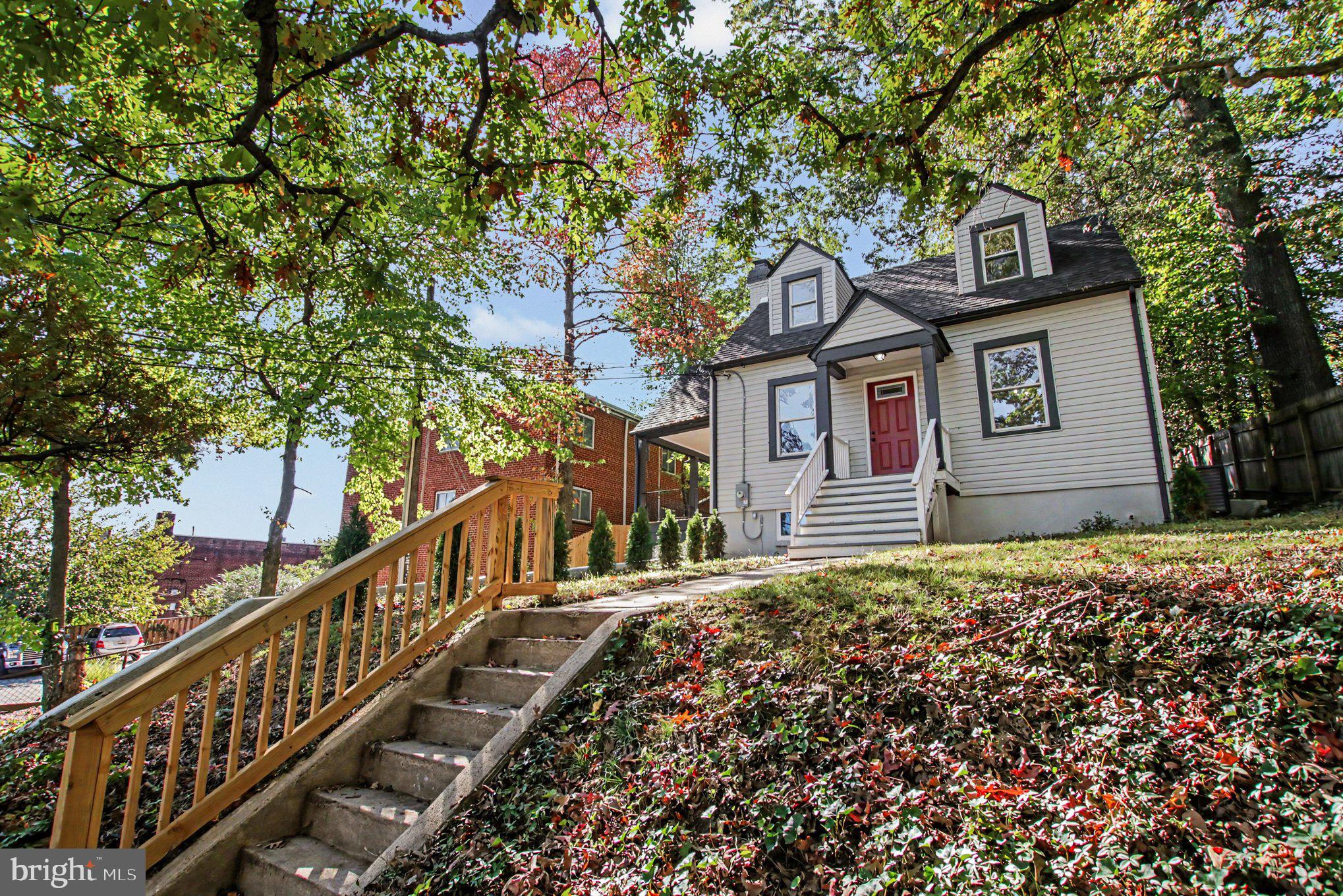 611 ETHAN ALLEN AVENUE