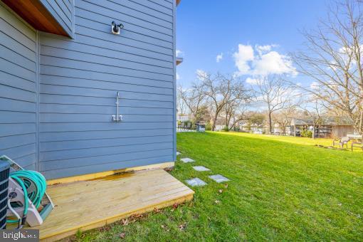 LAUREL ACRES - Residential