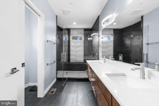 LAUREL ACRES - Residential