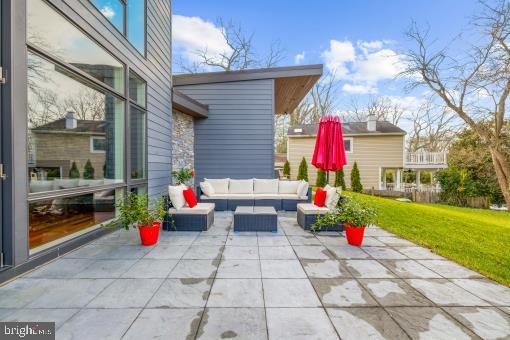 LAUREL ACRES - Residential