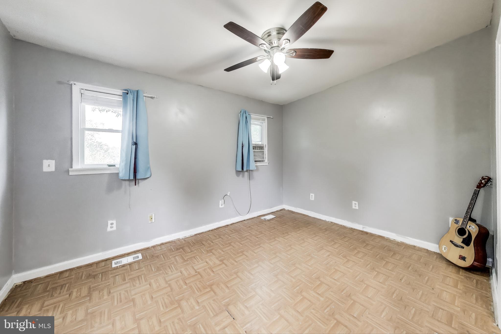 ROGERS HEIGHTS - Residential