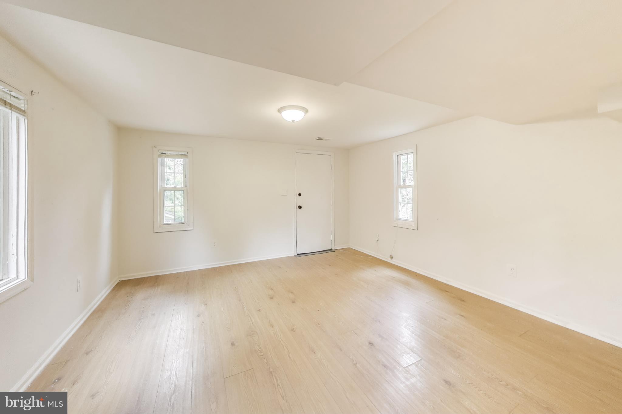 ROGERS HEIGHTS - Residential