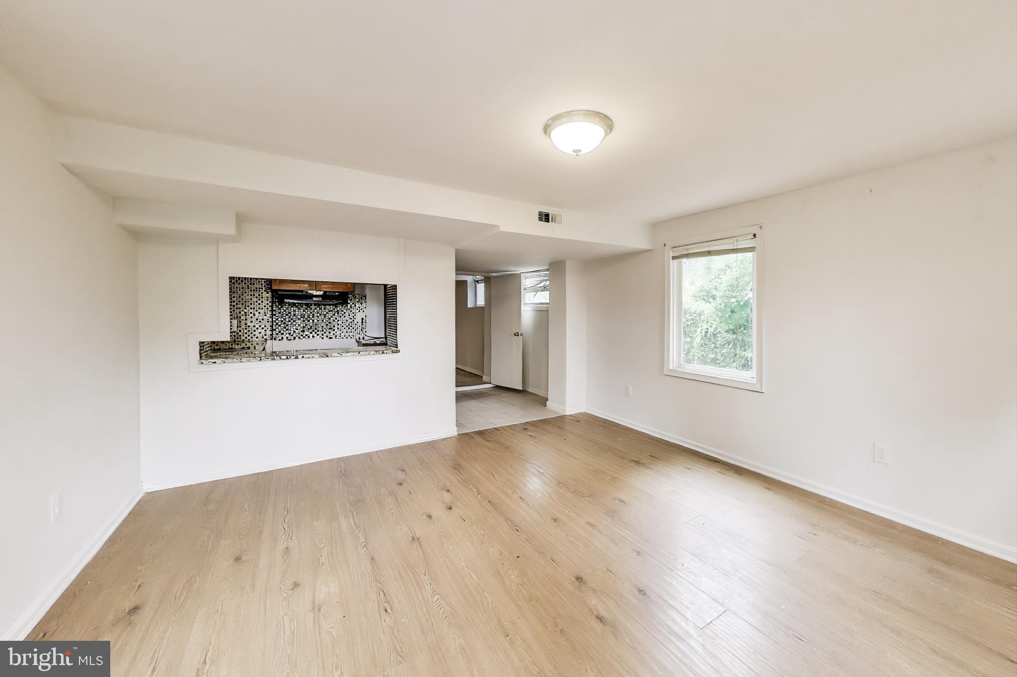 ROGERS HEIGHTS - Residential