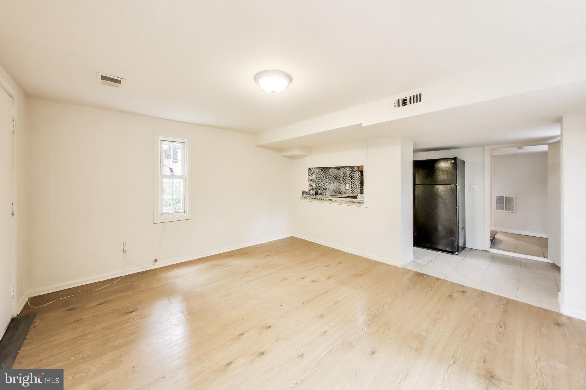 ROGERS HEIGHTS - Residential