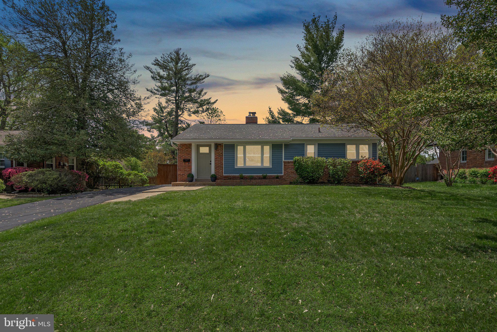 HOLLIN HALL VILLAGE - Residential