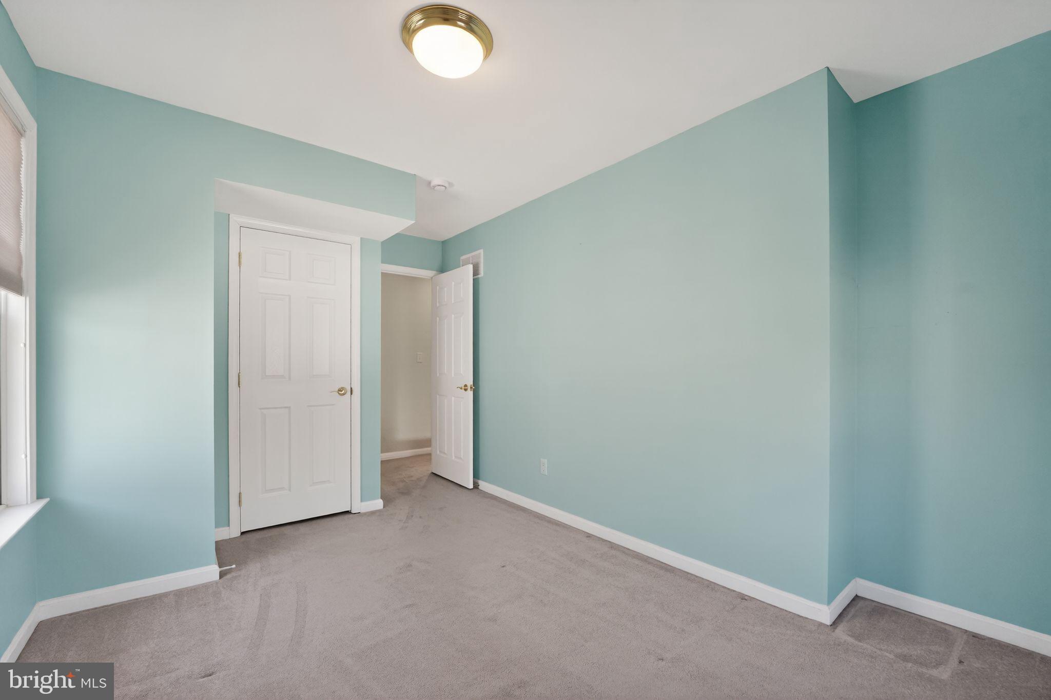 BOWLEYS QUARTERS - Residential