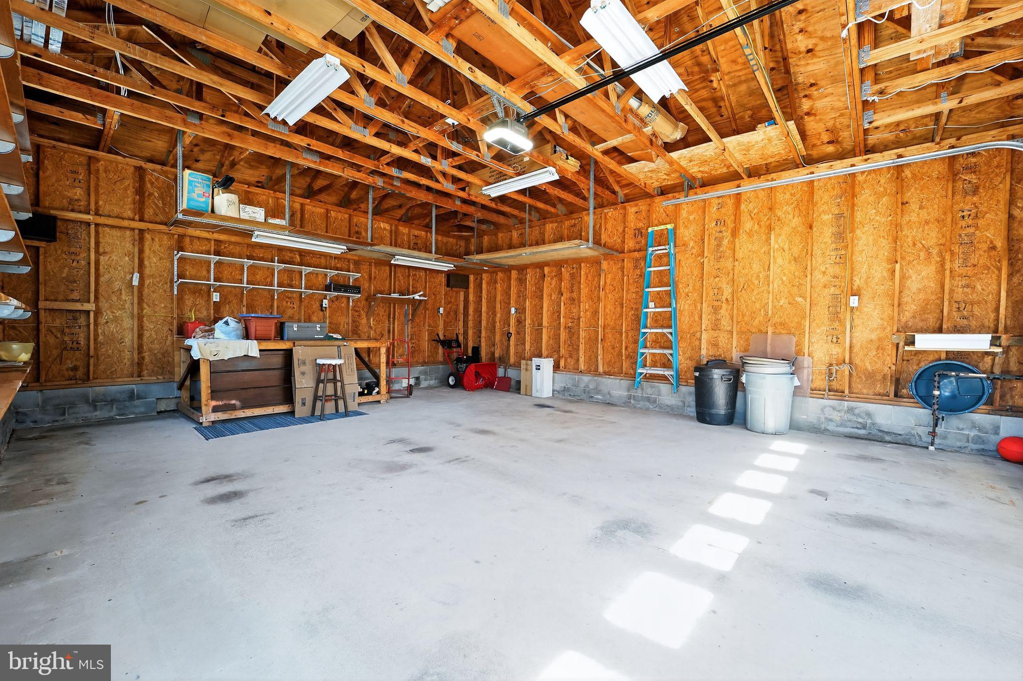 BOWLEYS QUARTERS - Residential