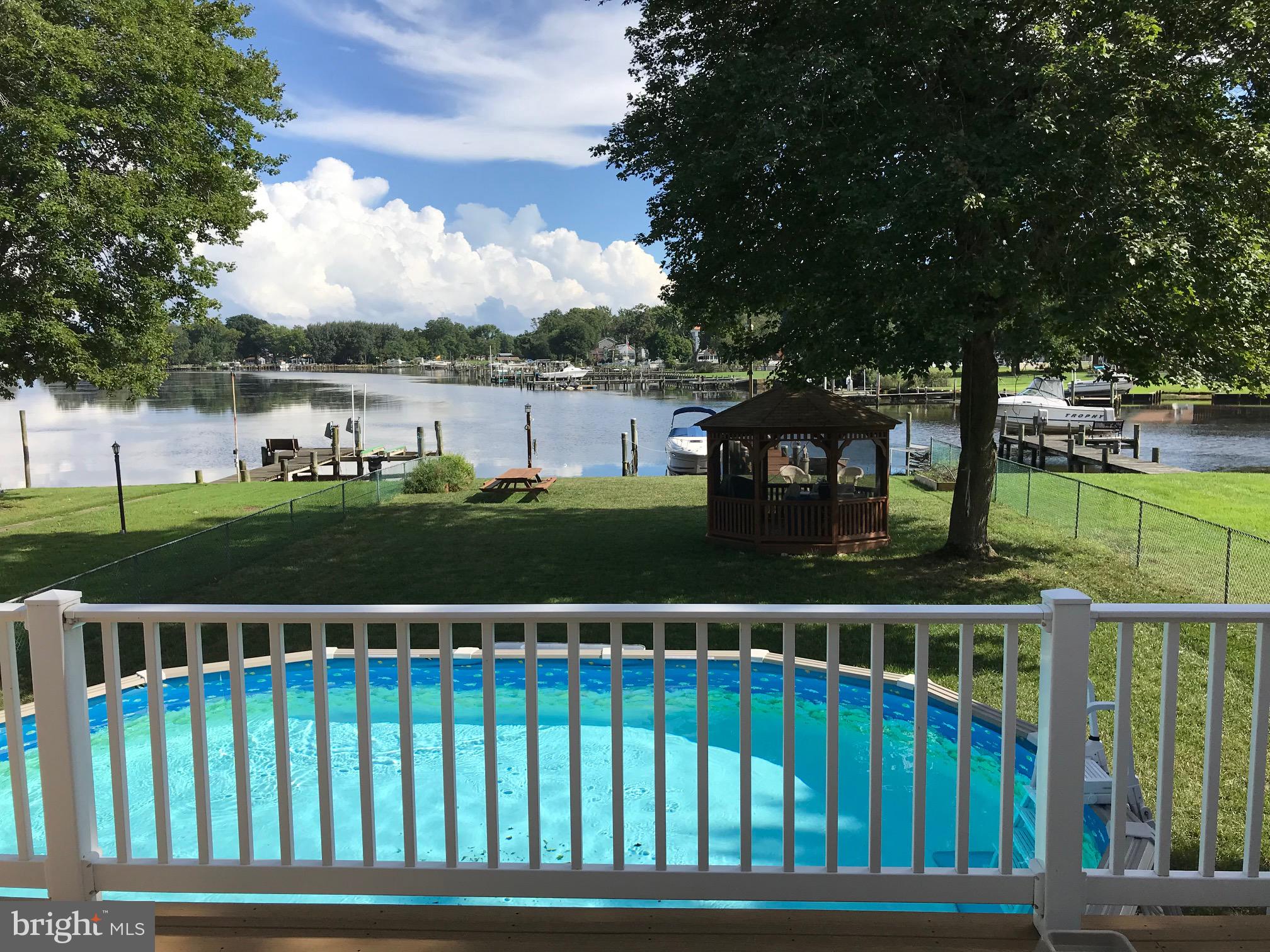 BOWLEYS QUARTERS - Residential