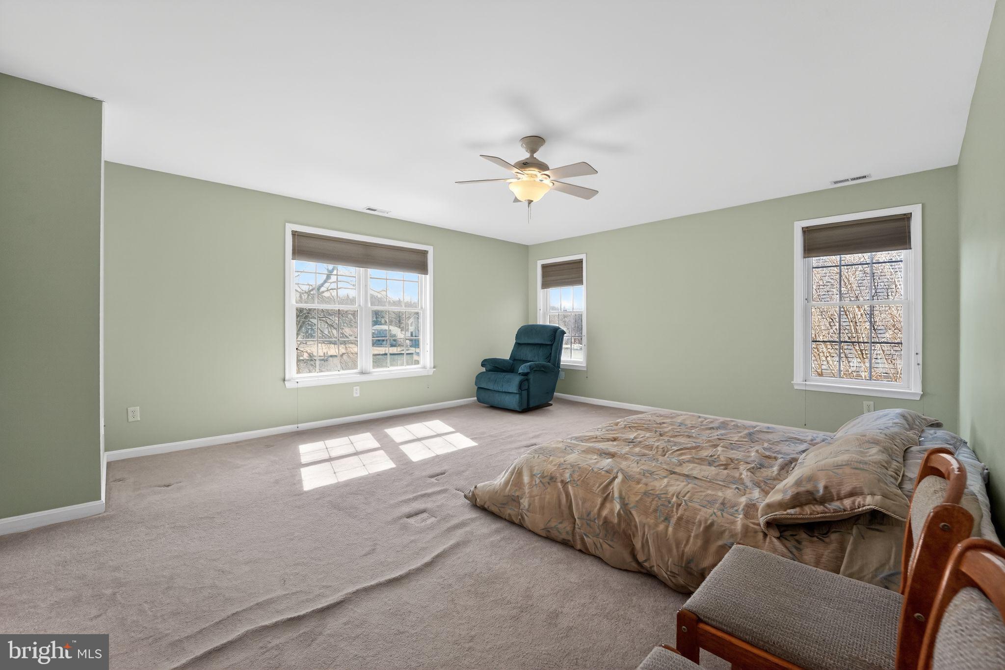 BOWLEYS QUARTERS - Residential