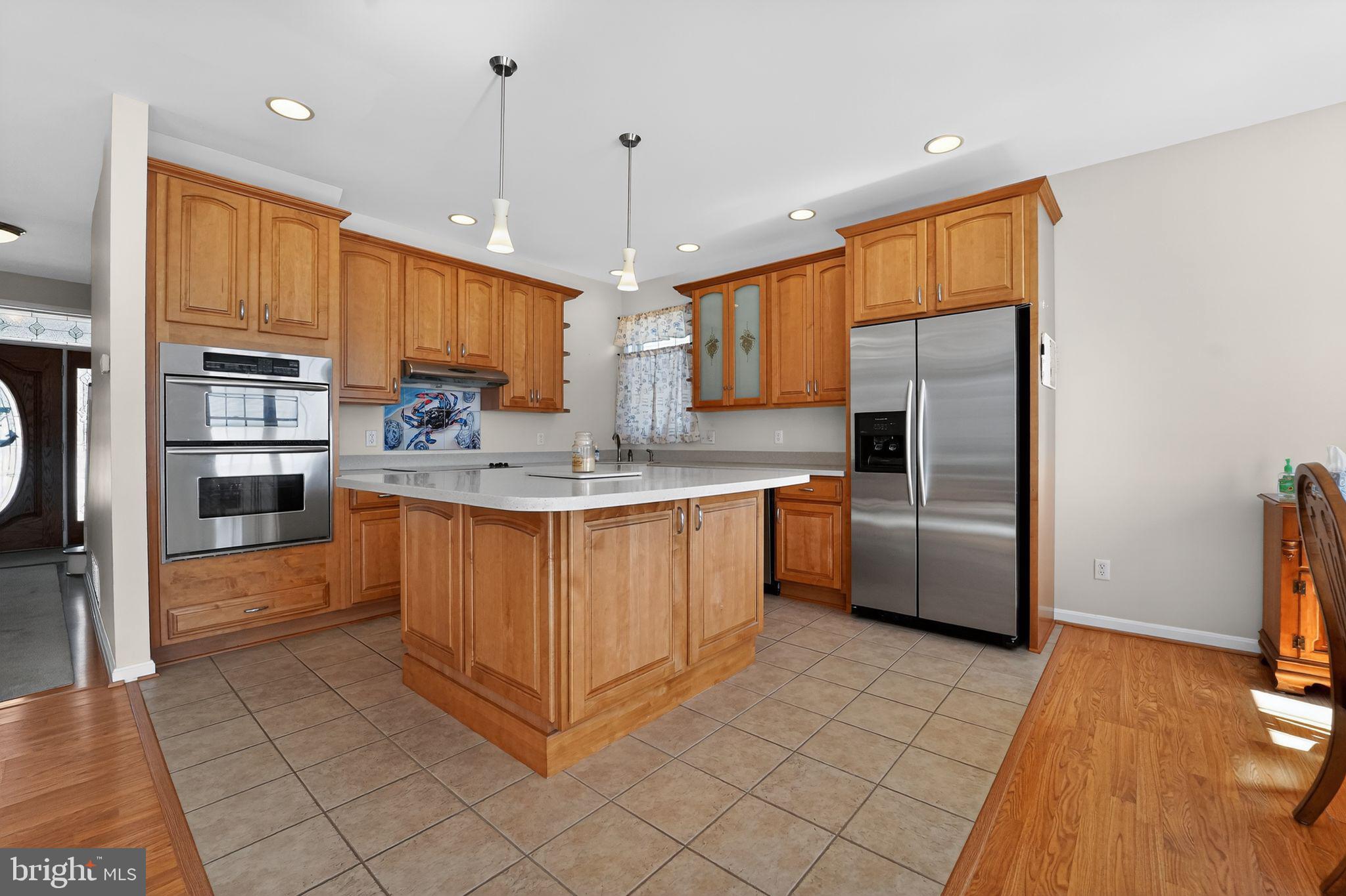 BOWLEYS QUARTERS - Residential