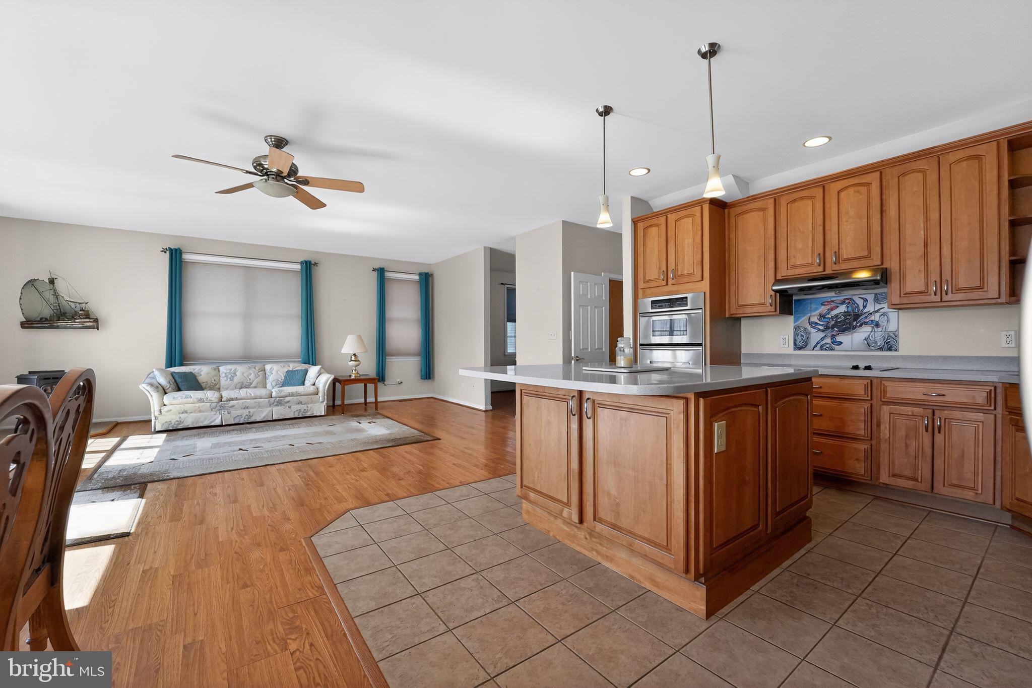 BOWLEYS QUARTERS - Residential