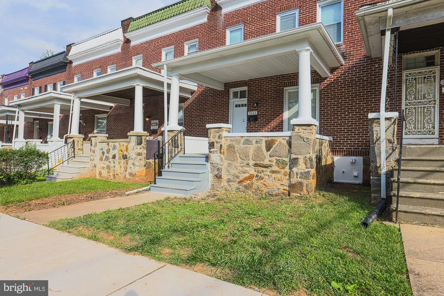 Beautifully renovated 4br -3 full baths. New Roof, HVAC, plumbing and electrical.Modern open kitchen with SS appliances and granite countertops and breakfast bar. Upper lever 3 bedrooms with beautiful master bathroom, Basement is fully finished, with 4th bedroom and full bath, living space area and a rear entrance to backyard! Large deck oversees the large backyard with ample space to create driveway plus more!!
This stunning home is a must-see for anyone seeking a luxurious lifestyle at an affordable price. Located within walking distance of Sinai Hospital and the revitalized Pimlico Race Course, this light-filled home is perfect for investors, traveling nurses, and anyone looking for a stylish and comfortable living space.