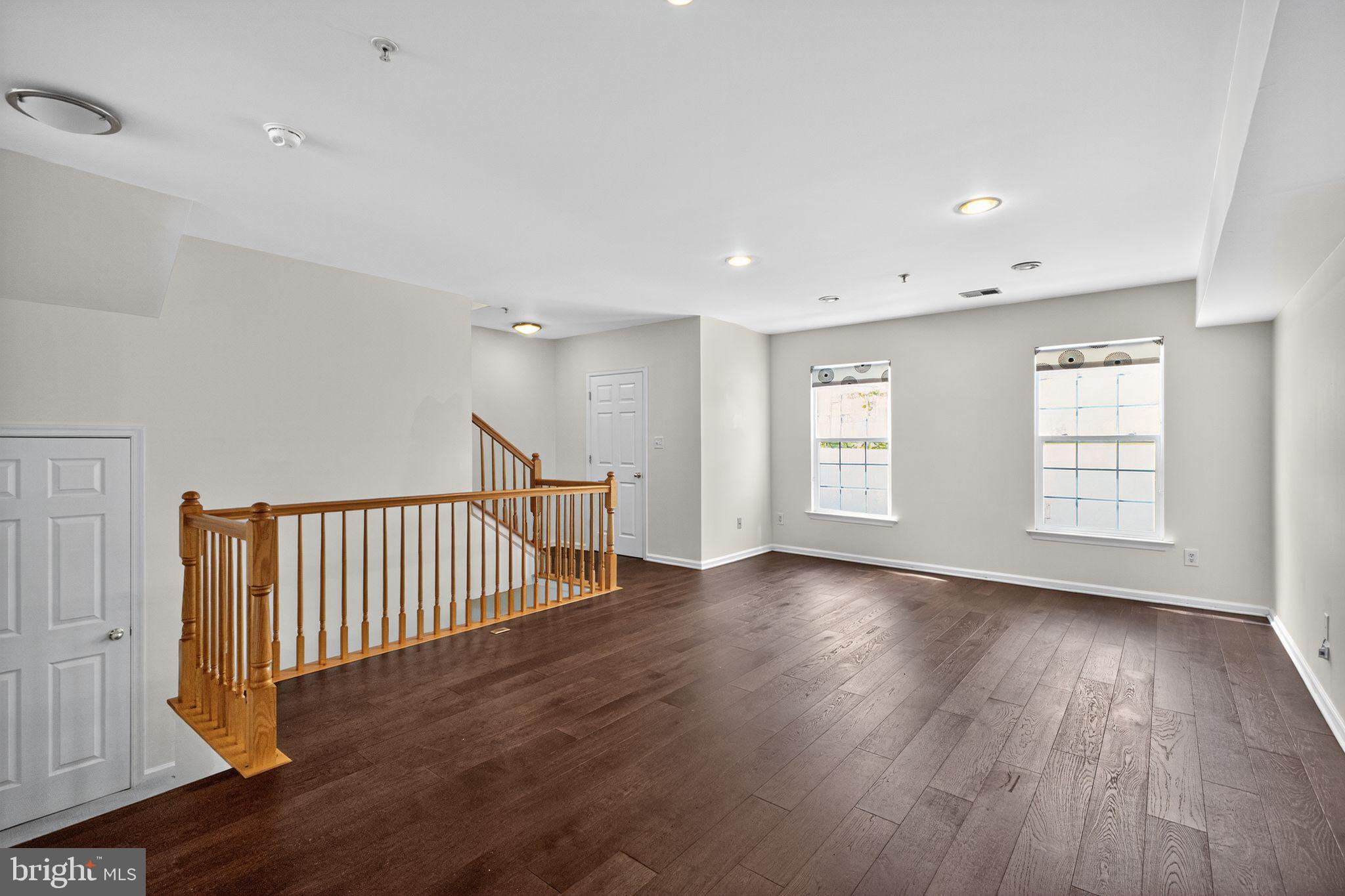 11357 KING GEORGE DRIVE 10