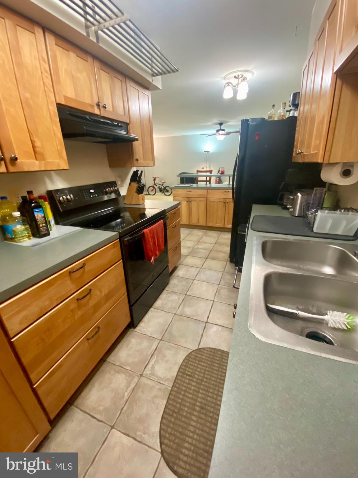 CARDINAL FOREST - Residential Lease