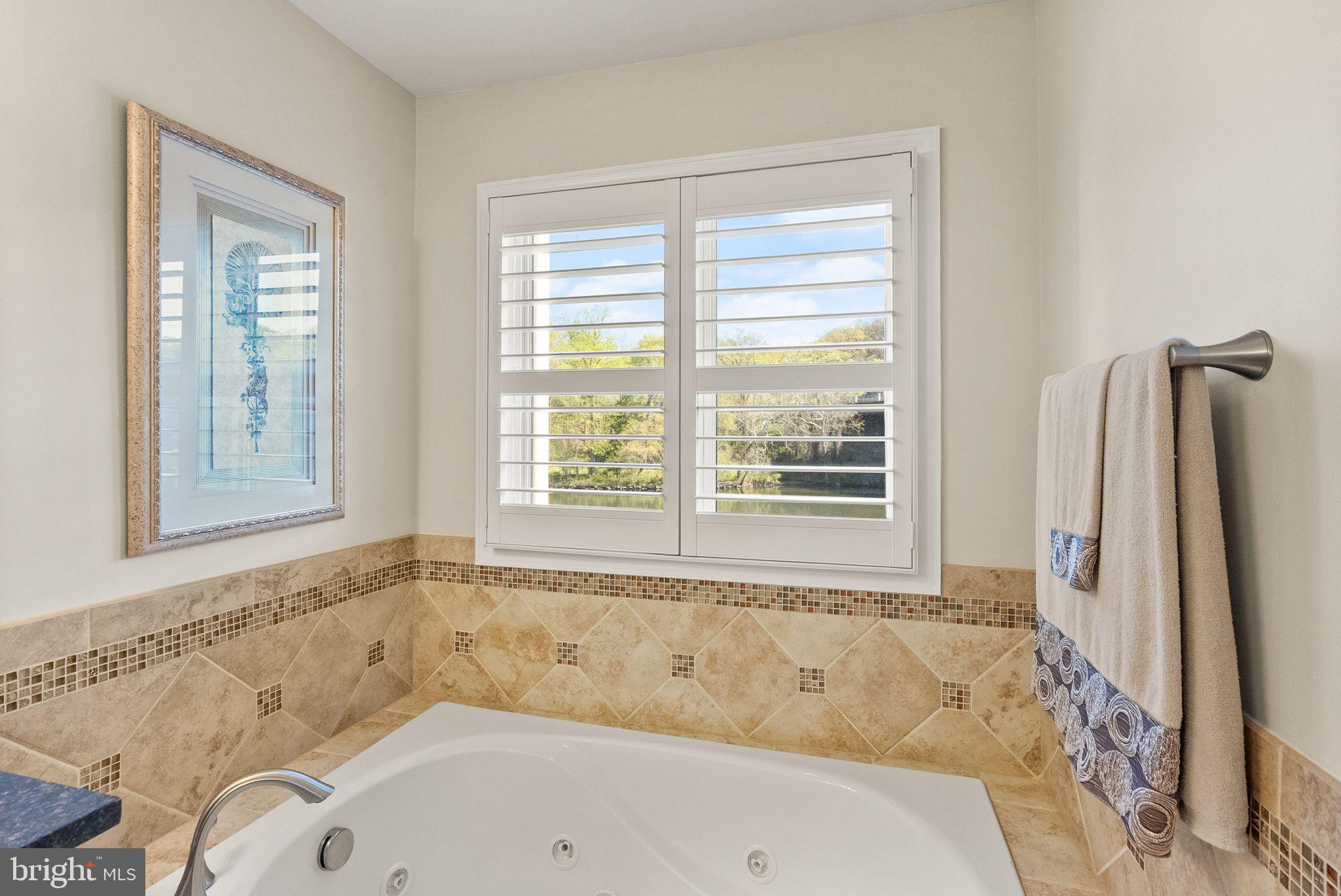 GASLIGHT LANDING - Residential