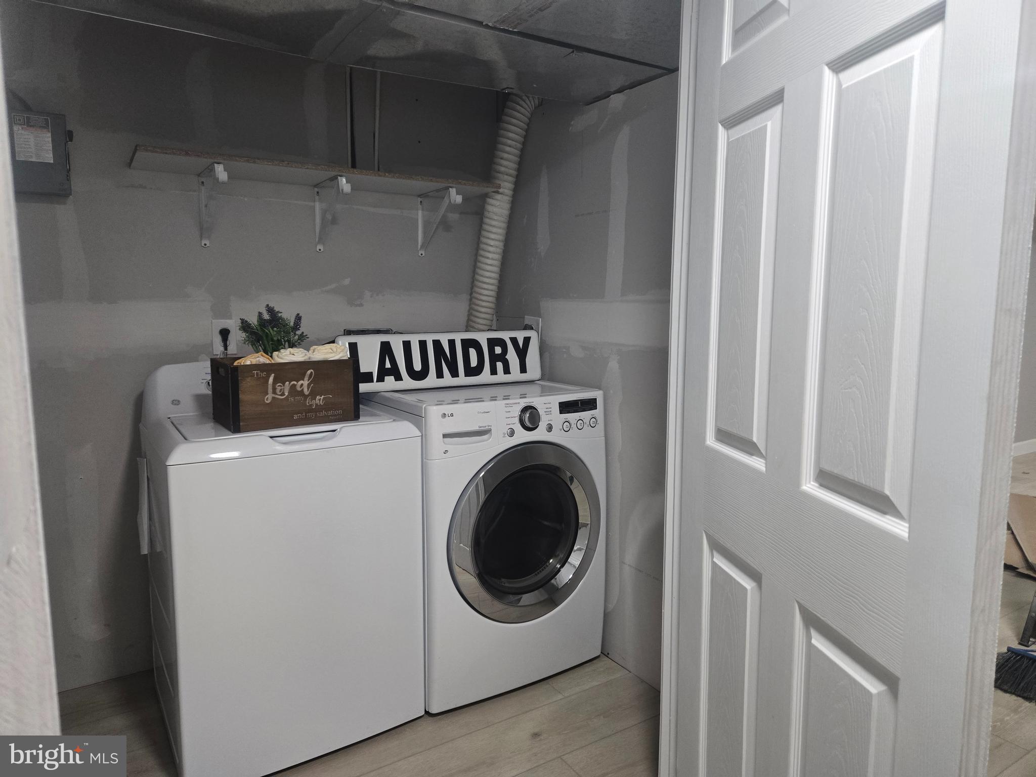 POTOMAC PARK - Residential