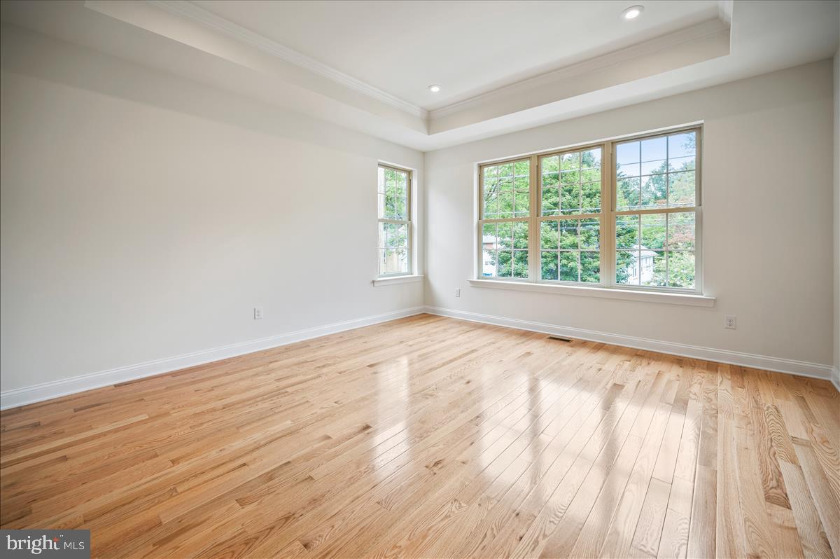 000 - Residential Lease