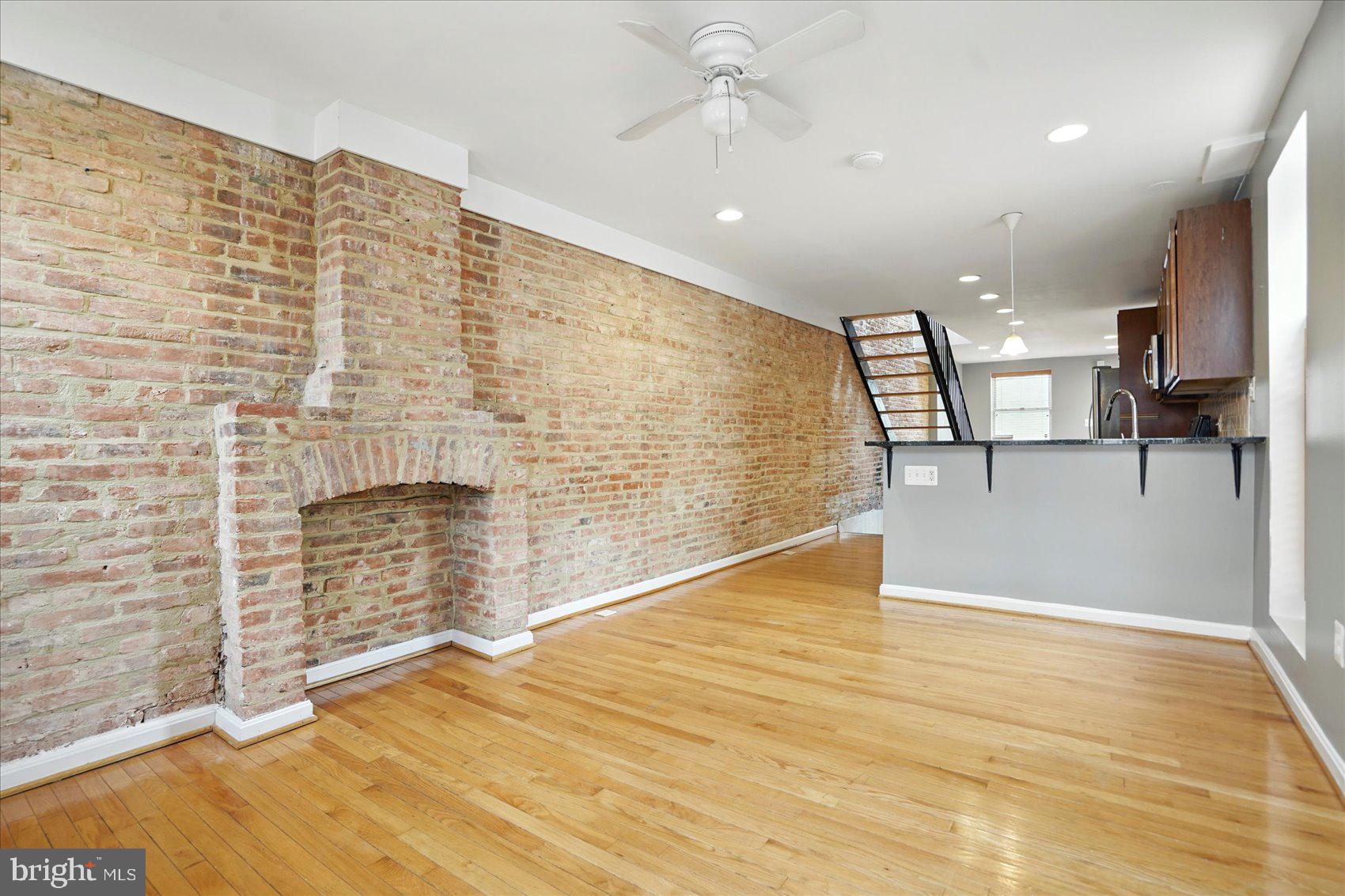 WASHINGTON VILLAGE - Residential