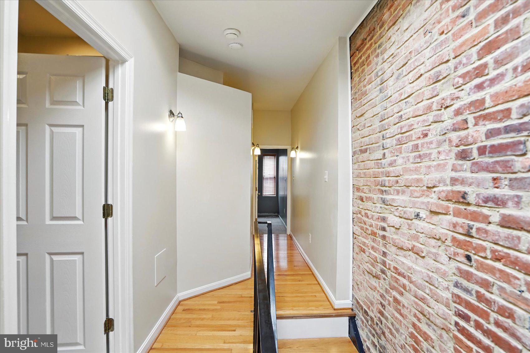 WASHINGTON VILLAGE - Residential