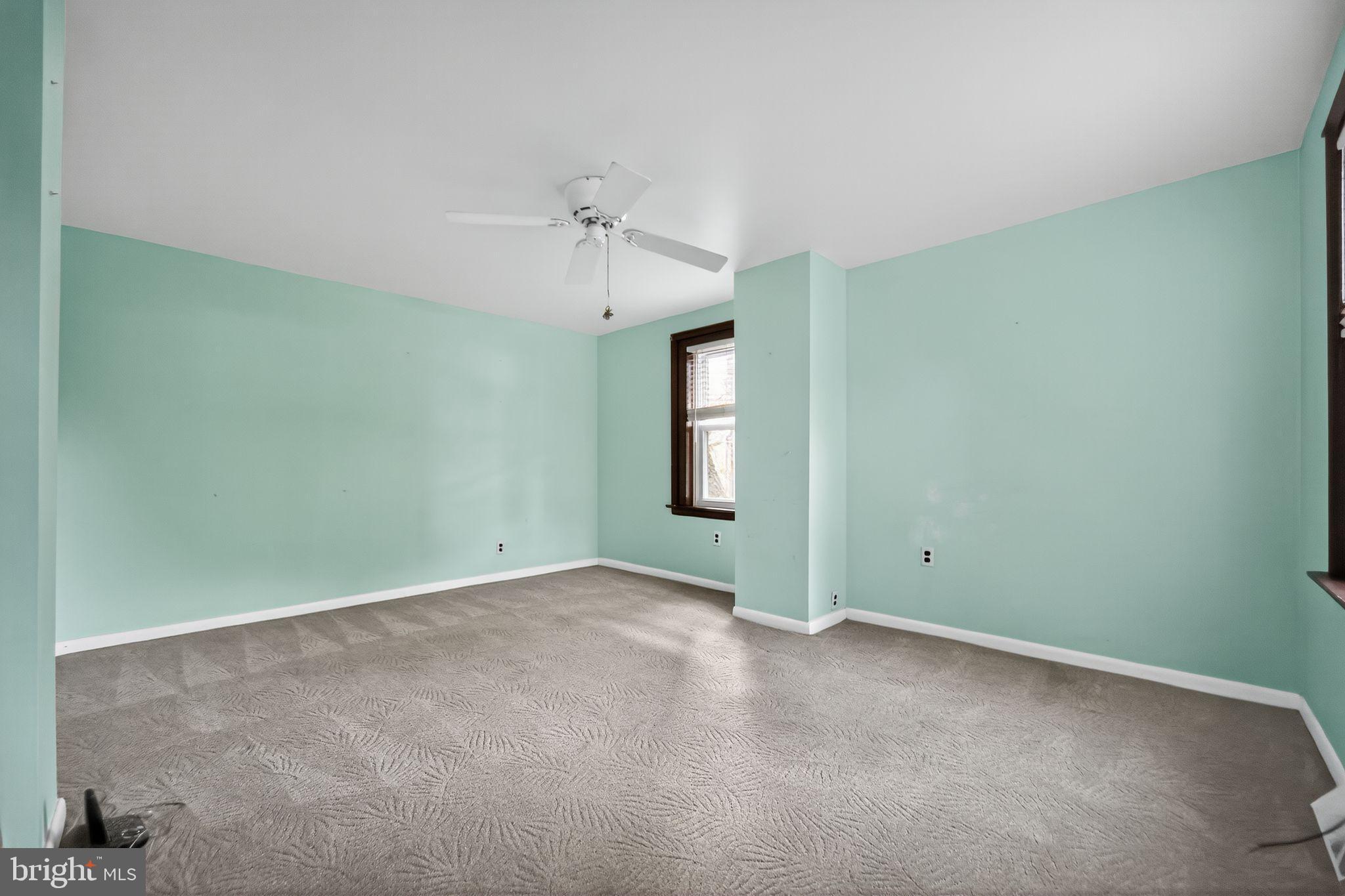 REBEL HILL - Residential