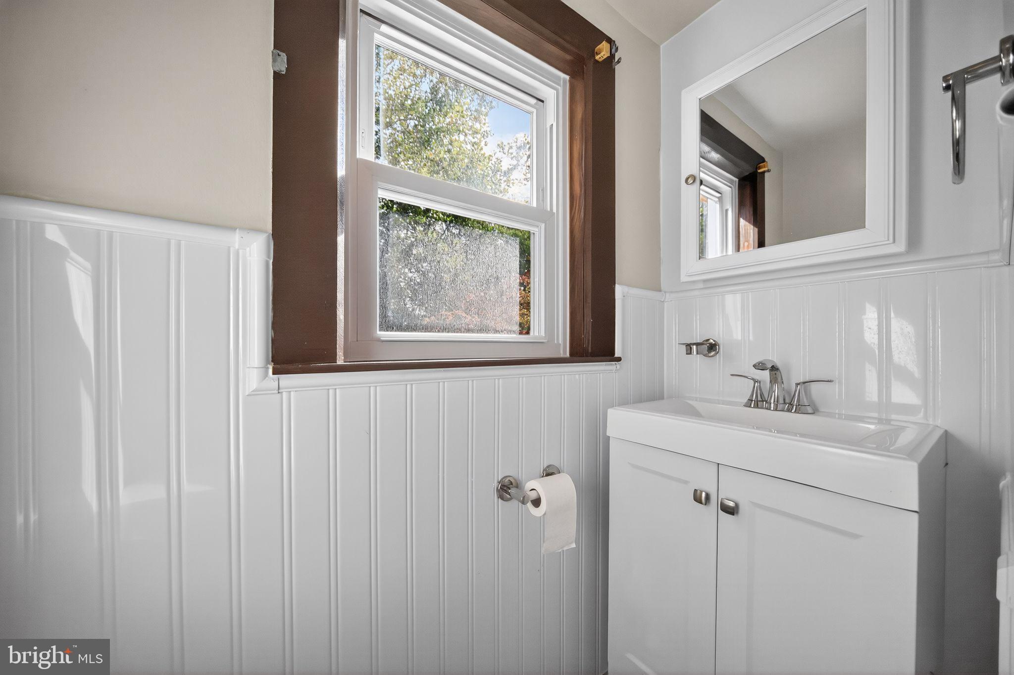 REBEL HILL - Residential