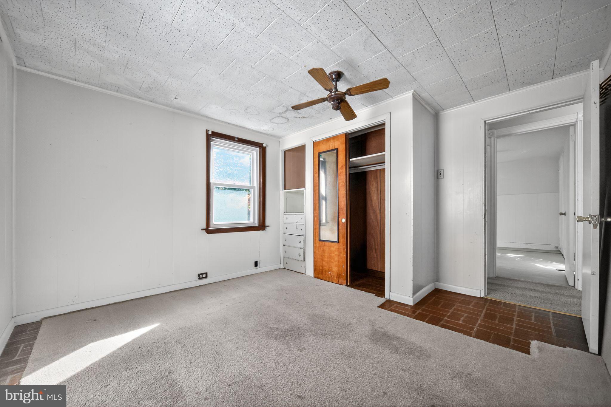 REBEL HILL - Residential