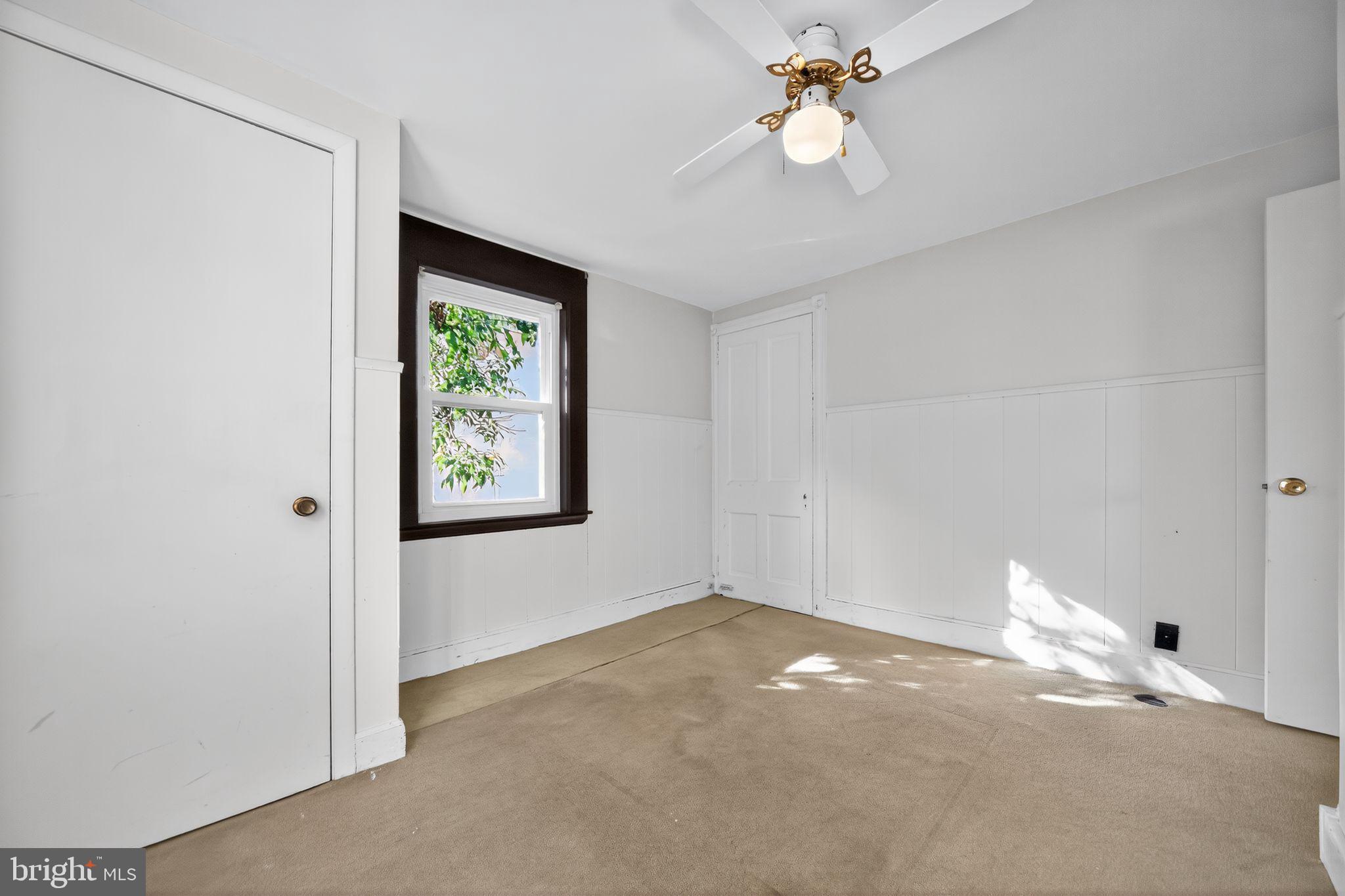 REBEL HILL - Residential