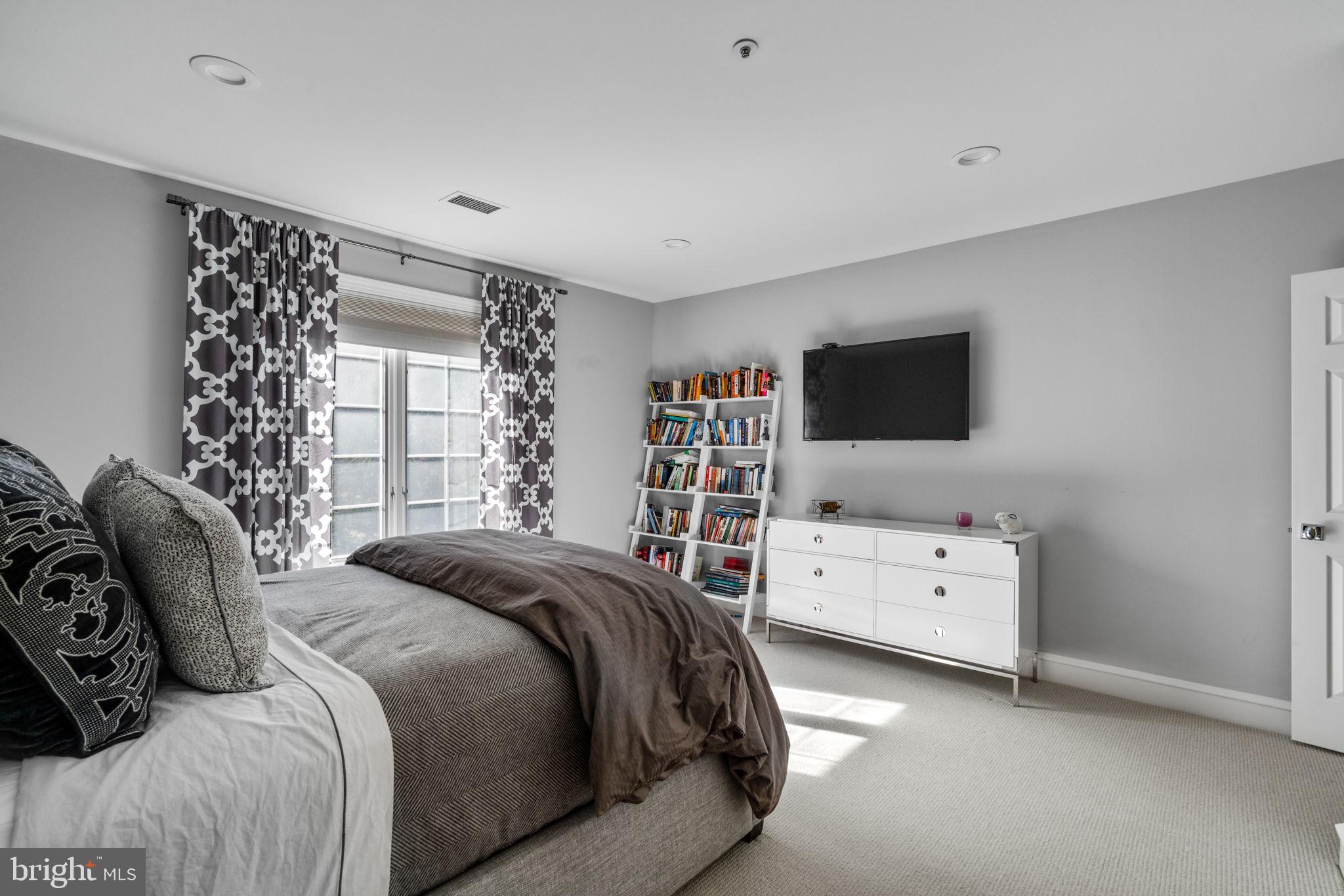 WRENFIELD - Residential