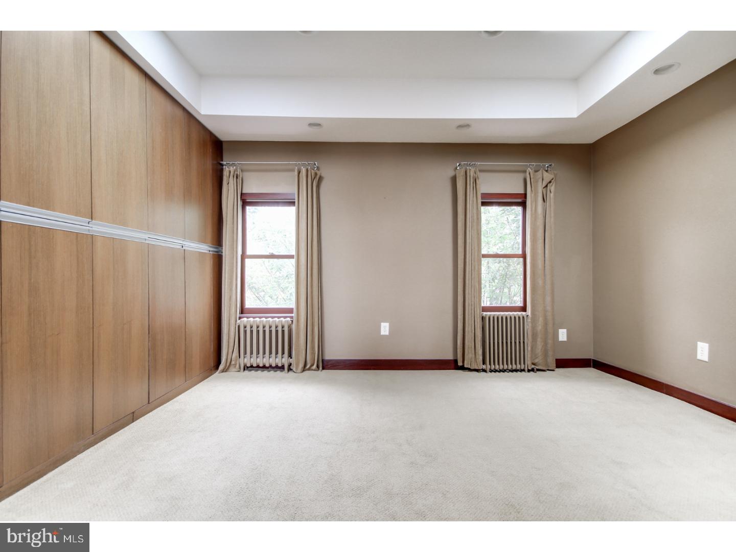 FAIRMOUNT - Residential
