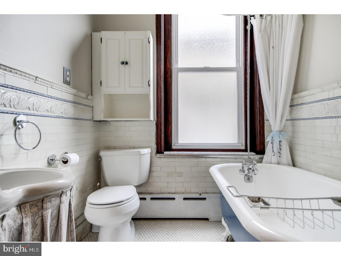 FAIRMOUNT - Residential