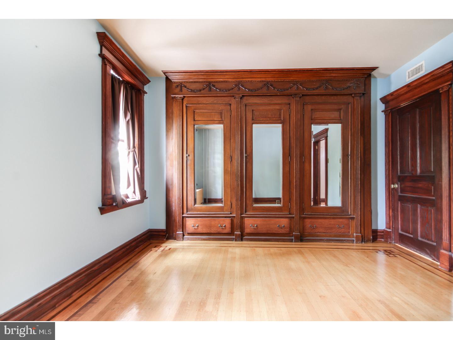 FAIRMOUNT - Residential