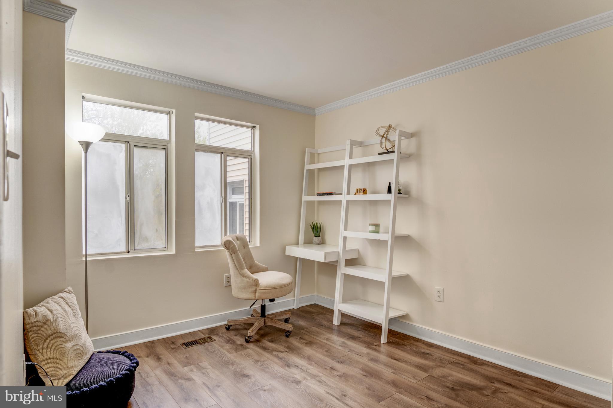 STEVENSON COURT - Residential