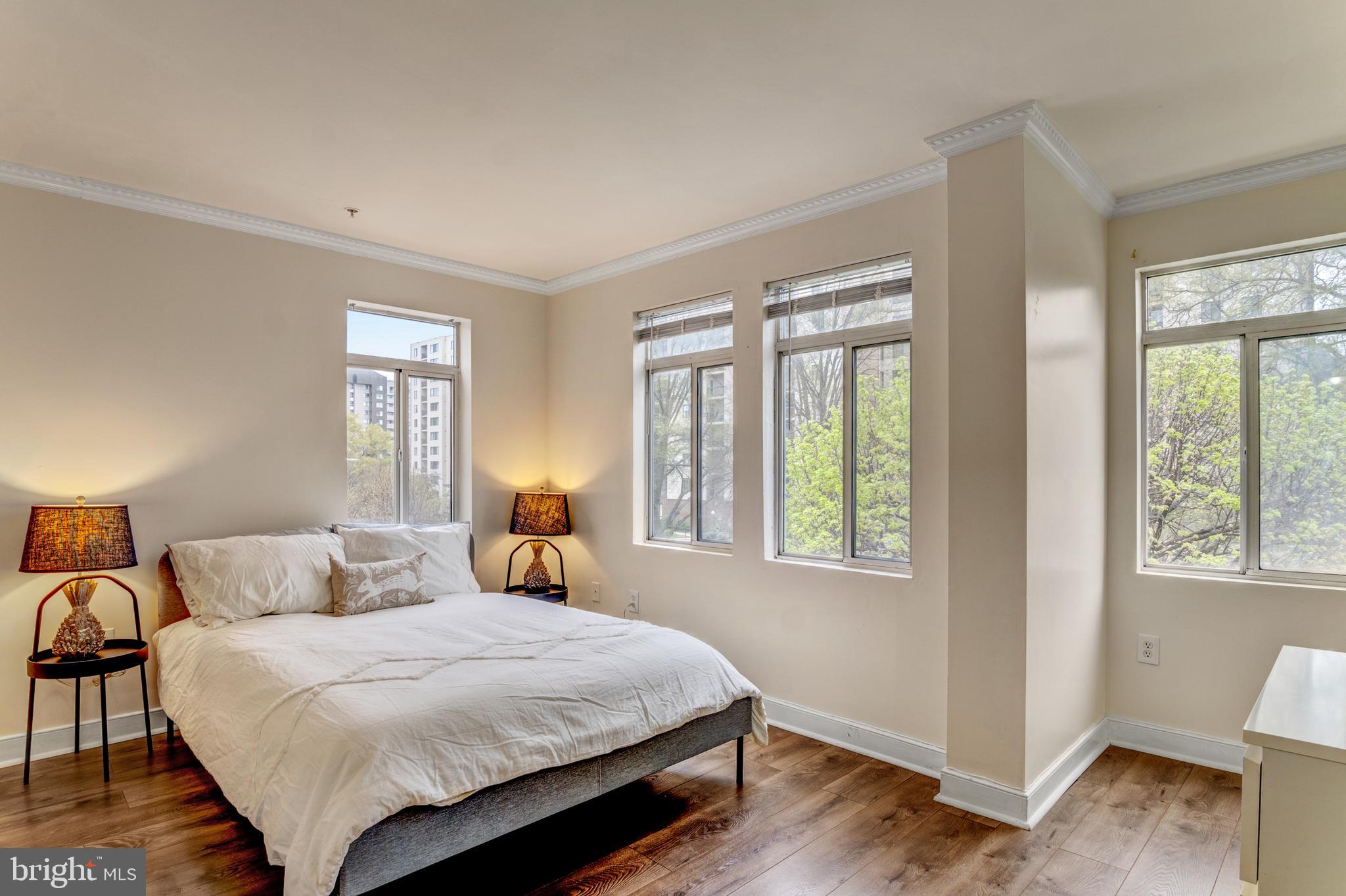 STEVENSON COURT - Residential