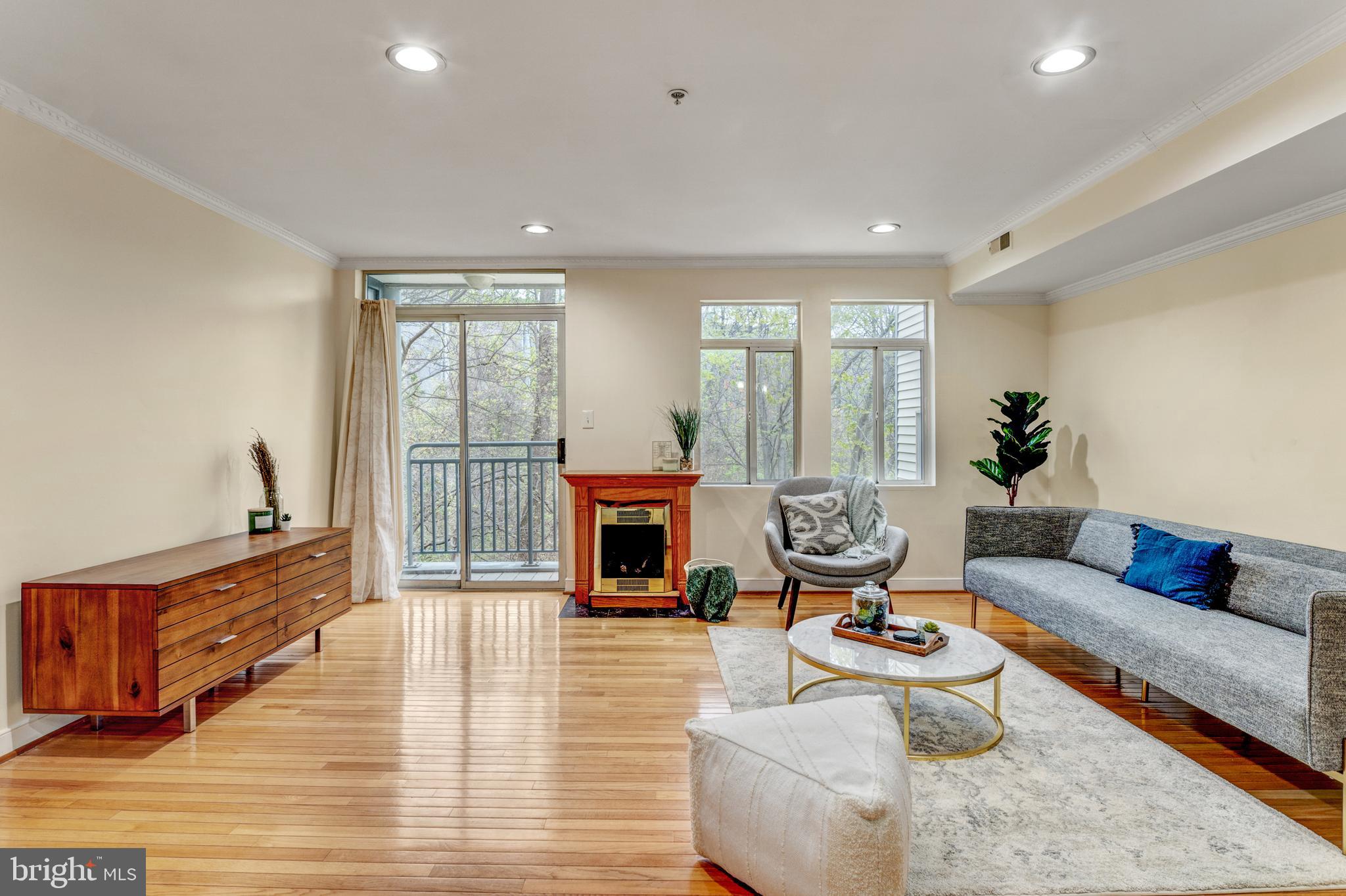 STEVENSON COURT - Residential