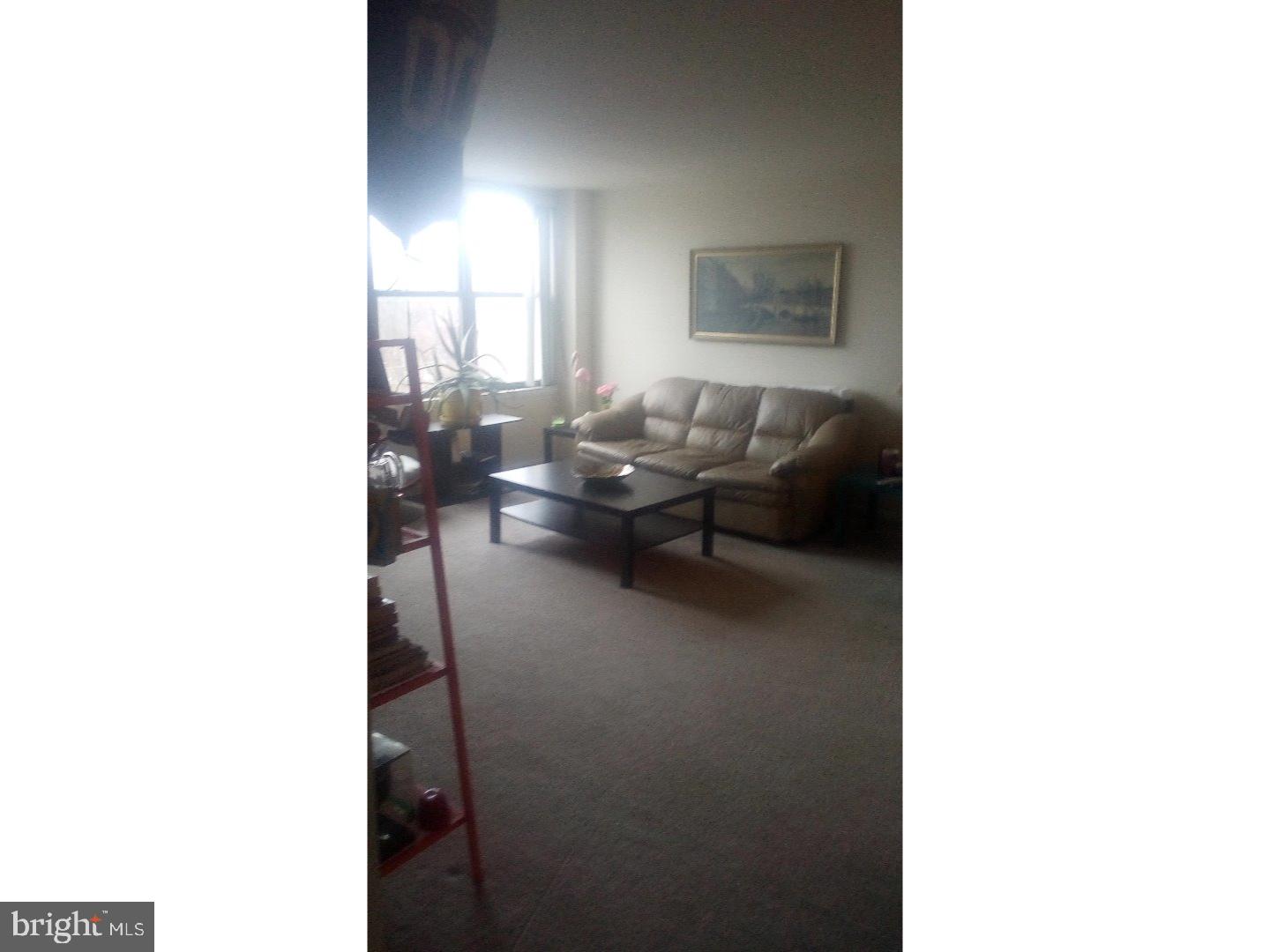 ROXBOROUGH - Residential Lease