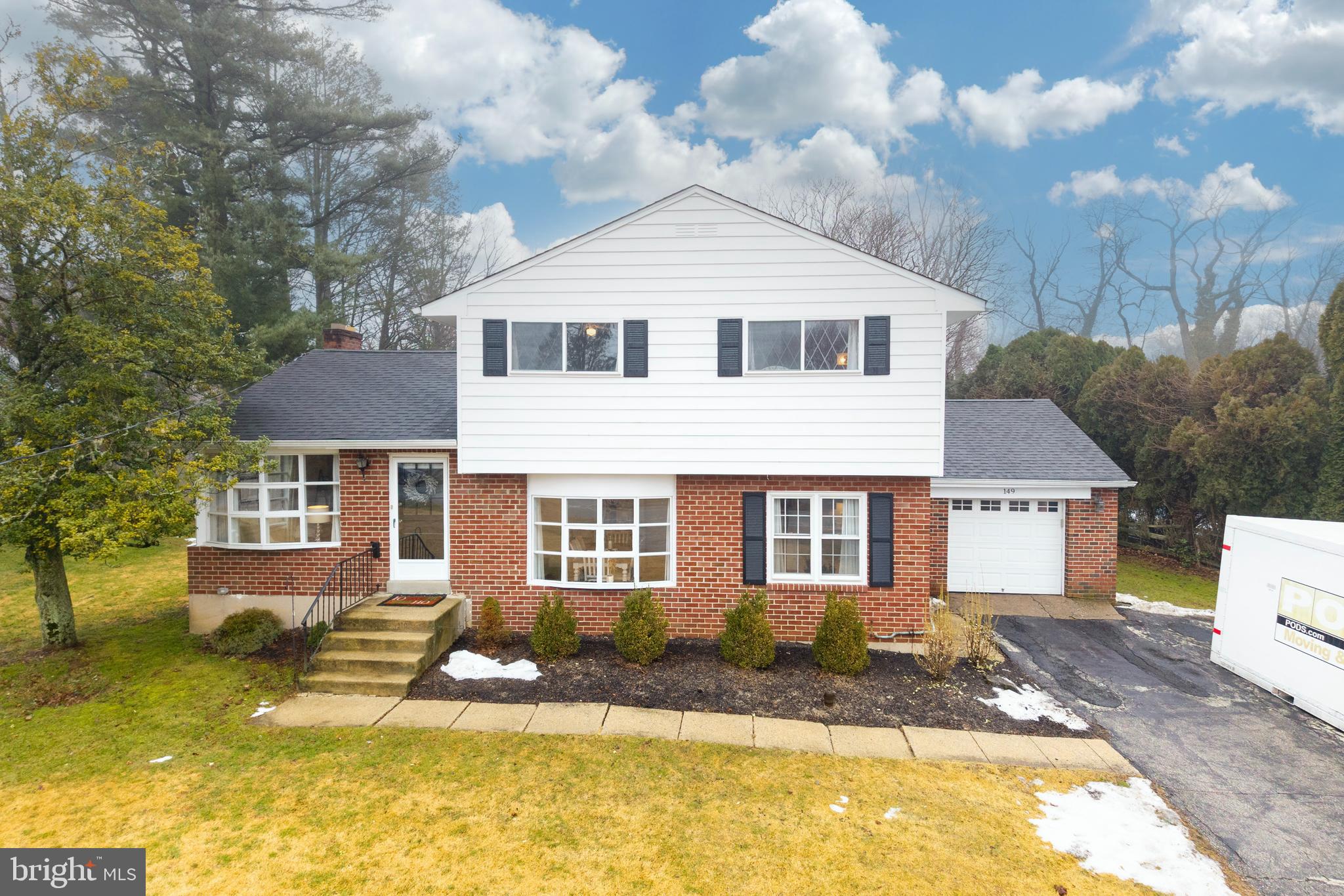 WHITELAND FARMS - Residential