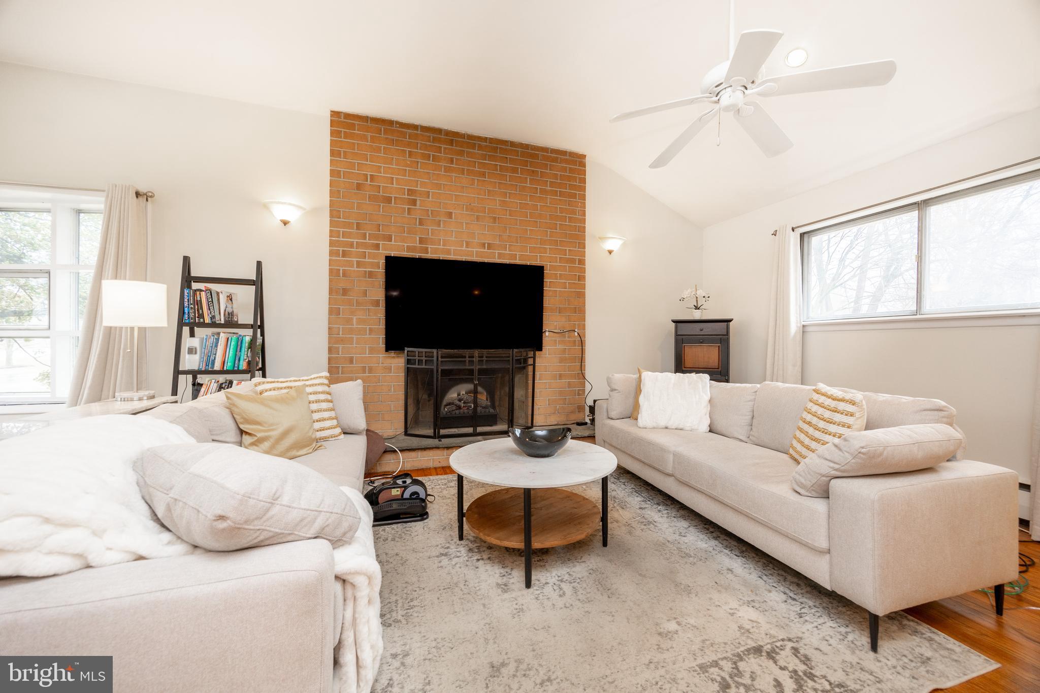 WHITELAND FARMS - Residential