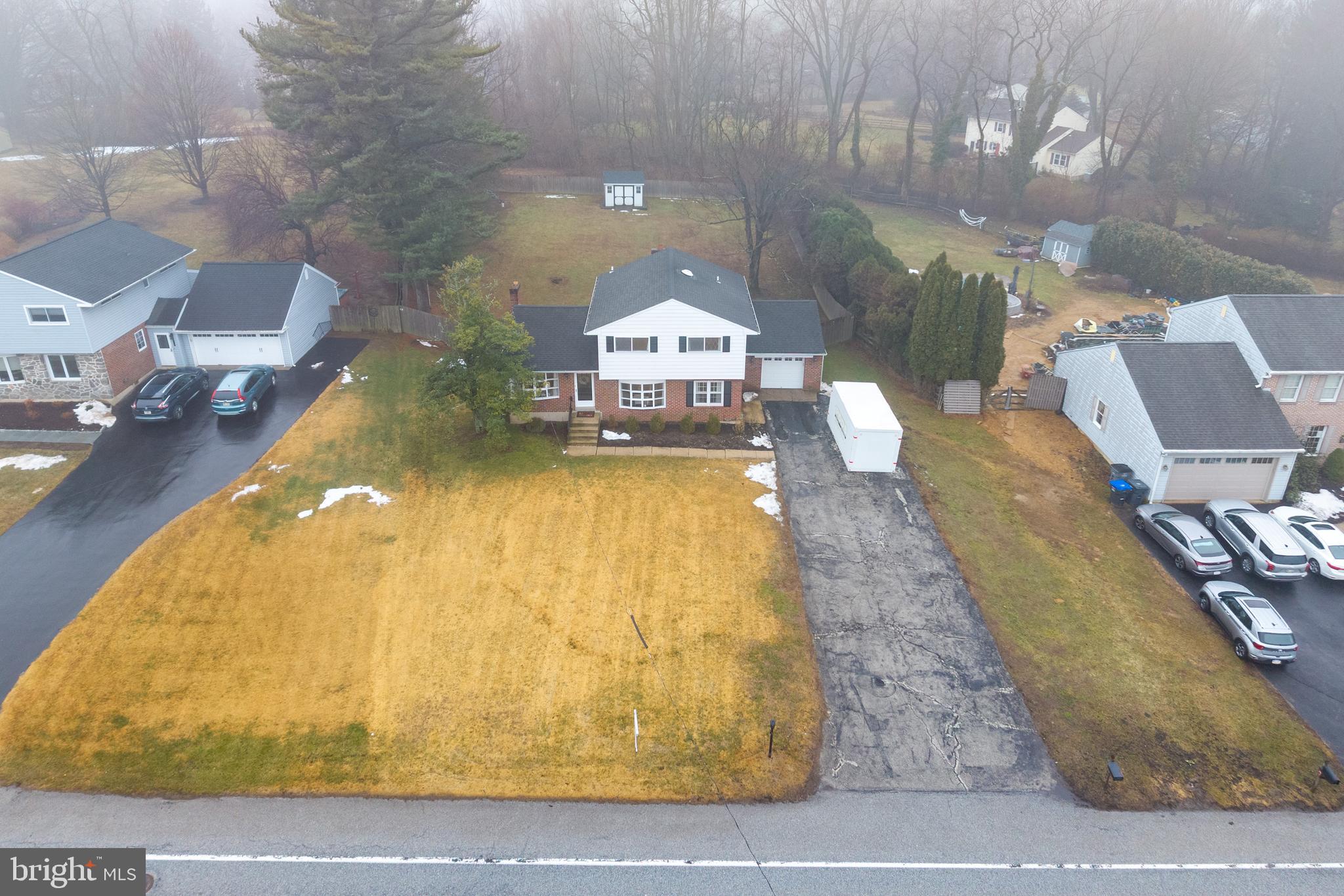 WHITELAND FARMS - Residential