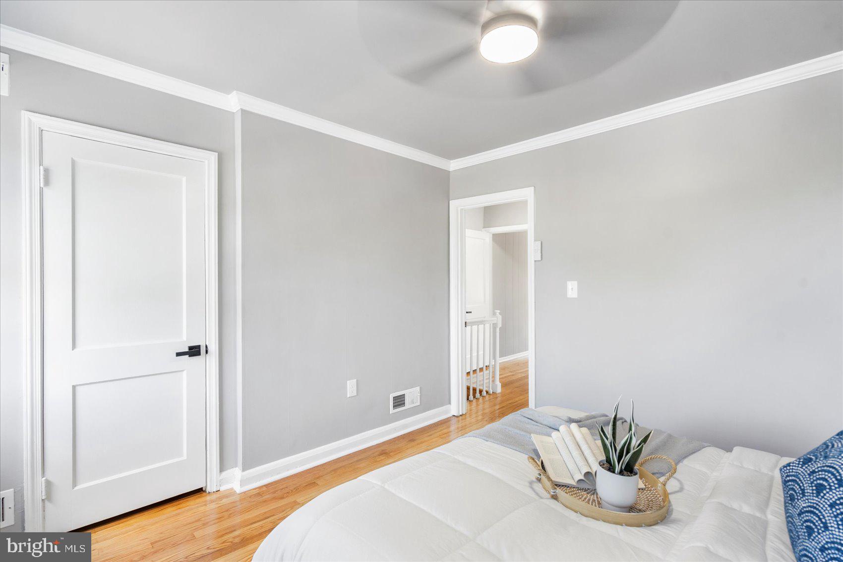 EASTWOOD - Residential