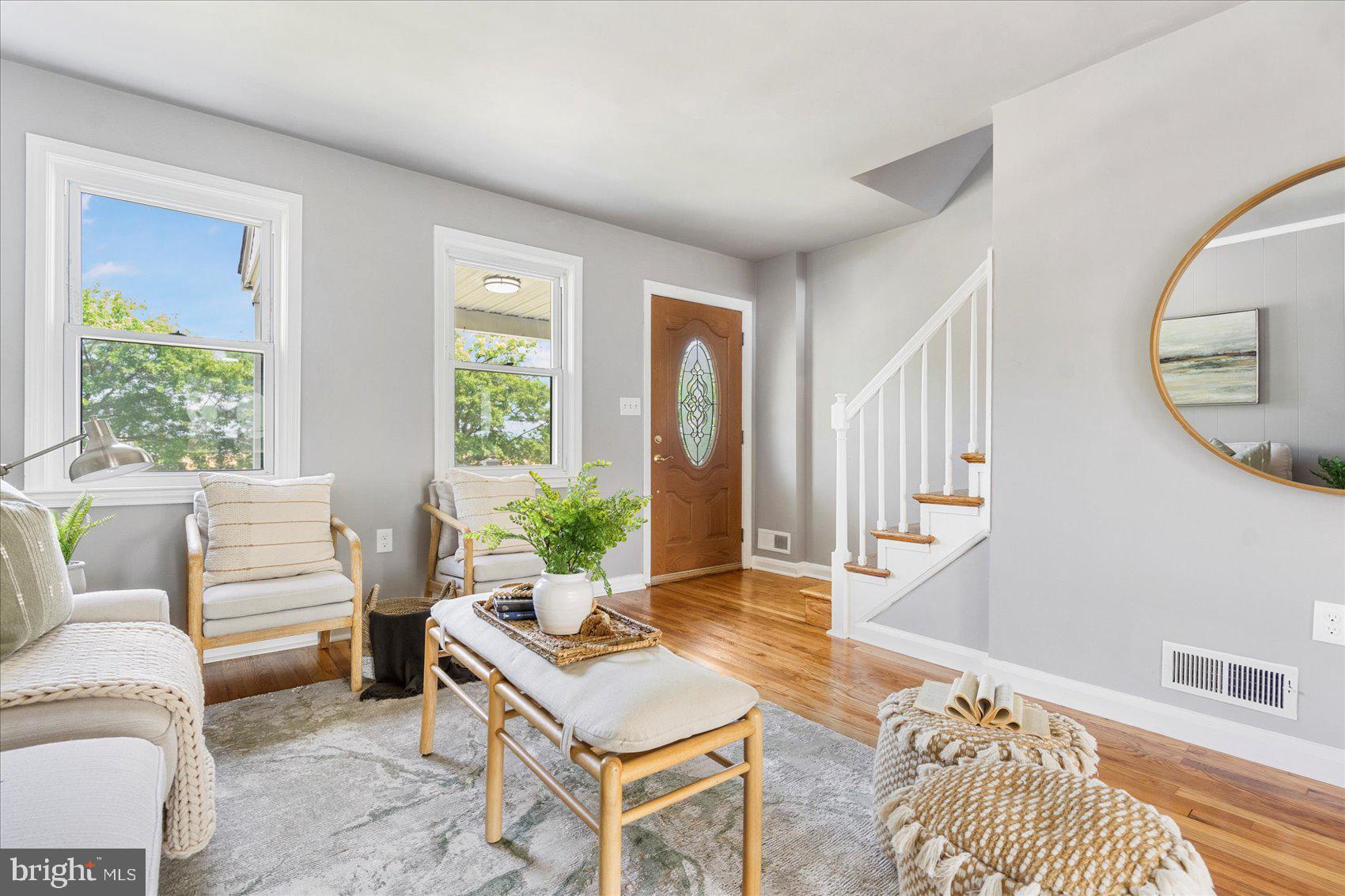 EASTWOOD - Residential