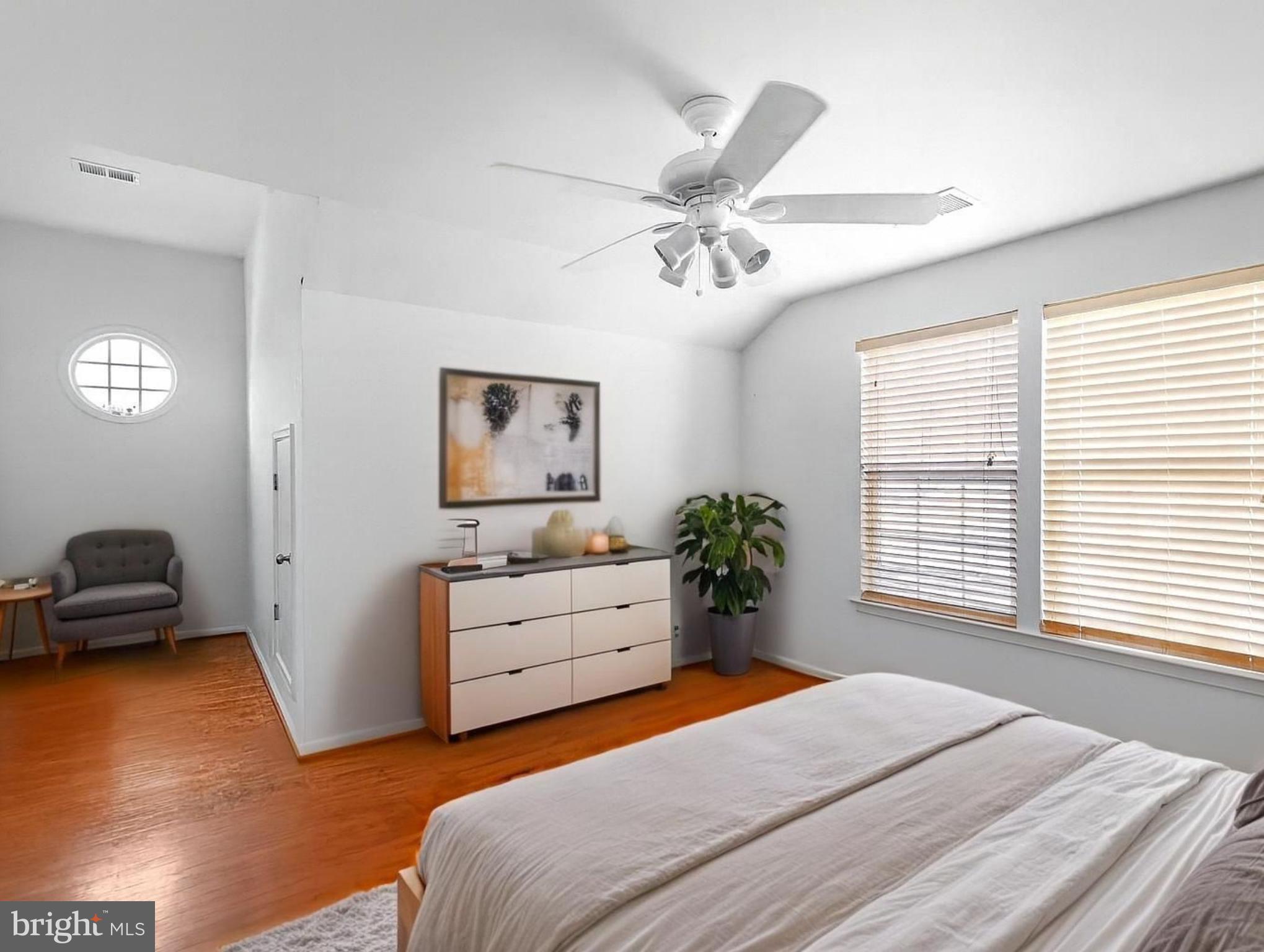 VIRGINIA HERITAGE AT LEE'S PARK - Residential