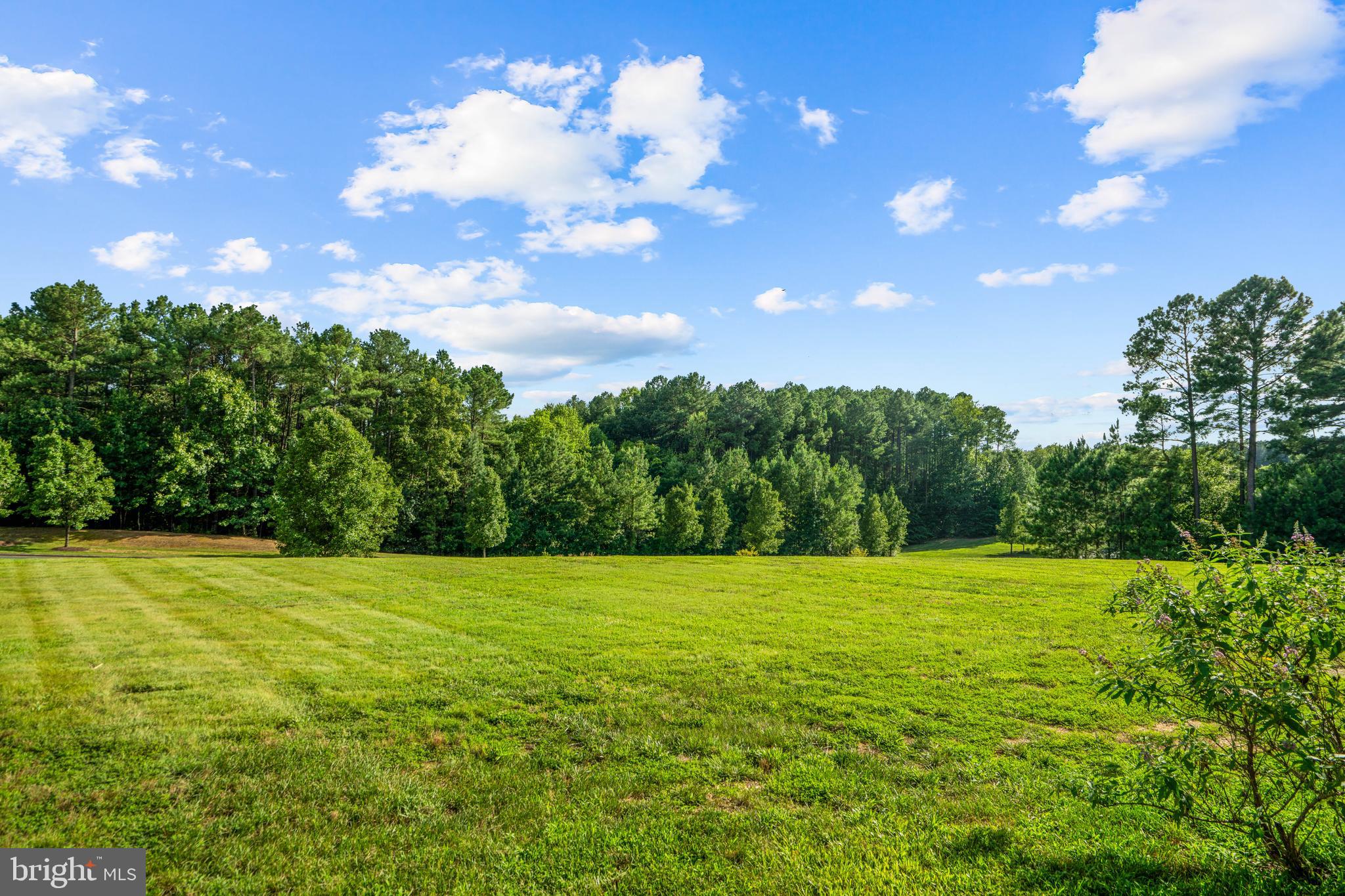 VIRGINIA HERITAGE AT LEE'S PARK - Residential