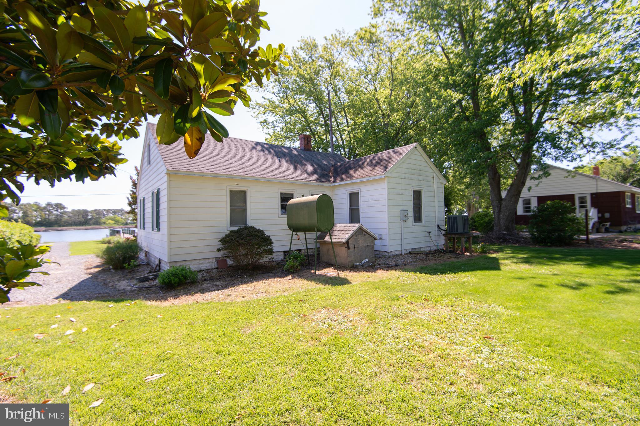 HOOPERS ISLAND - Residential